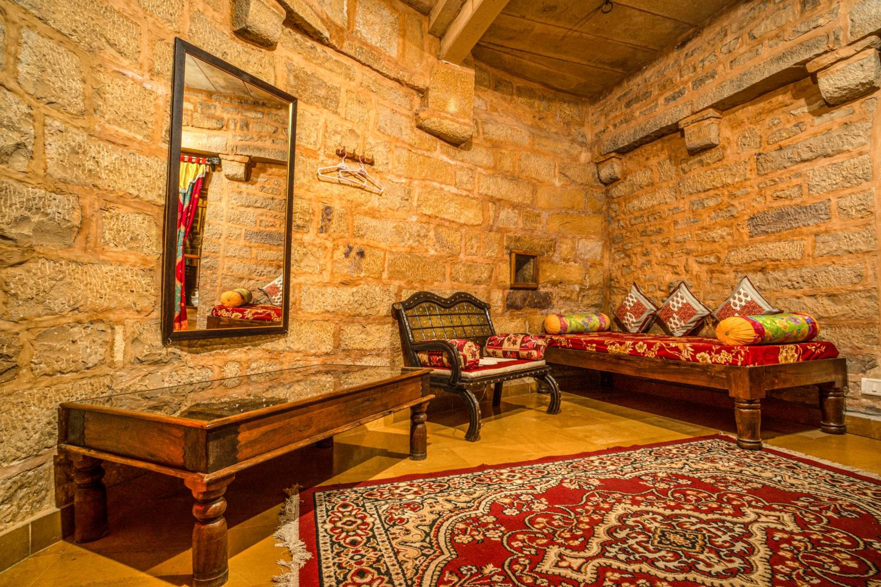 Deluxe Double Room with Castle View - Photo 2