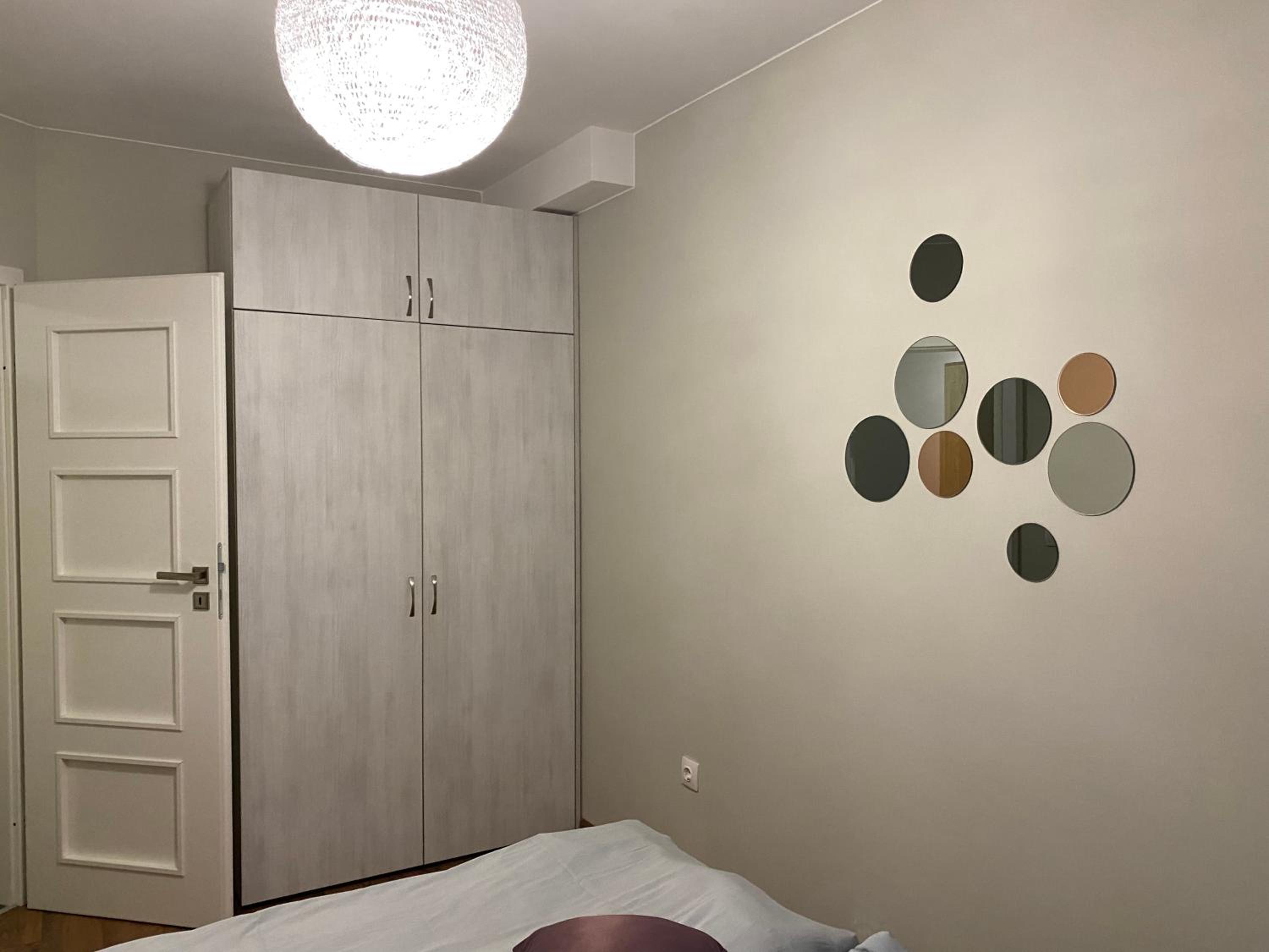 One-Bedroom Apartment - Photo 31
