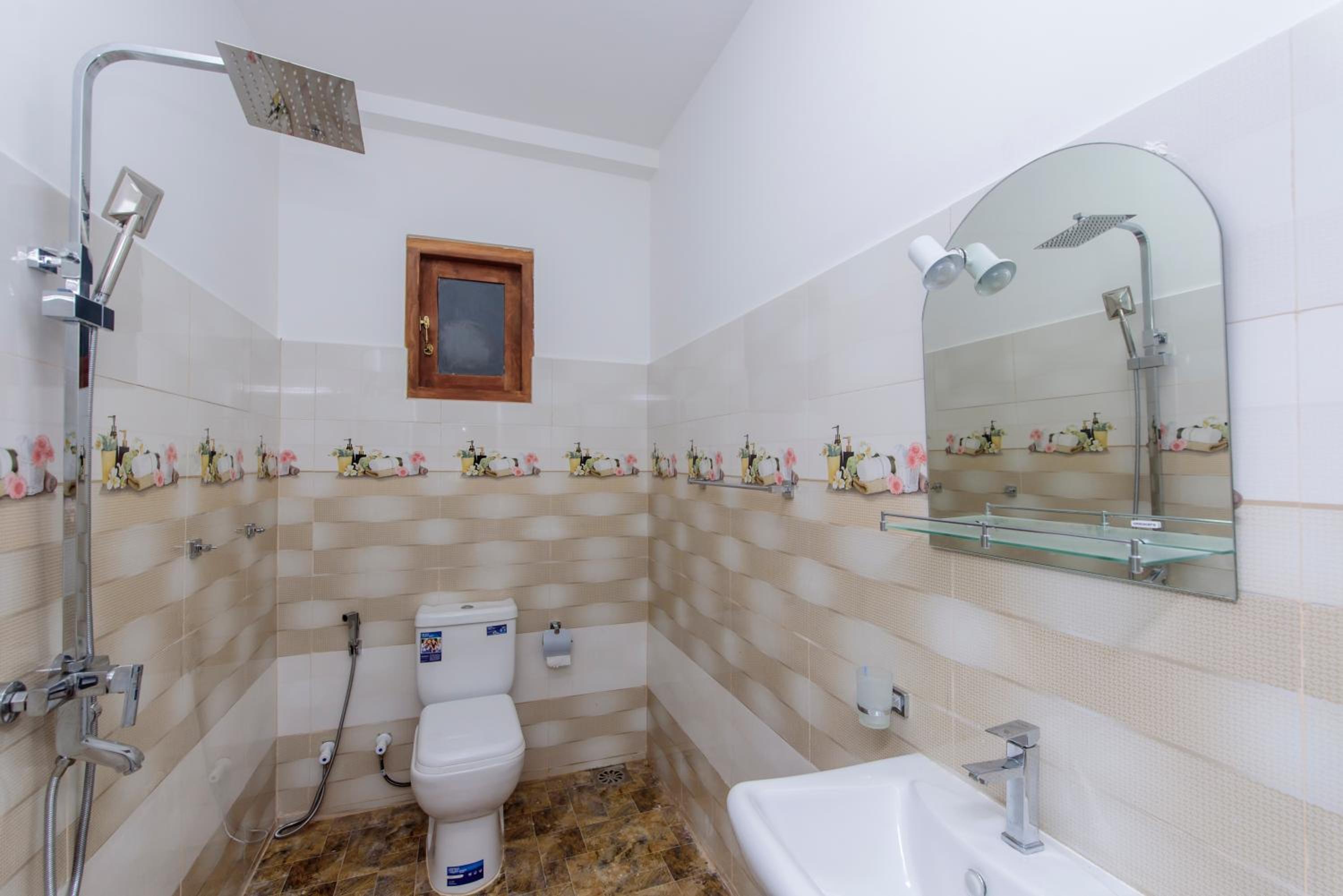 Single Room with Lake View photo 3
