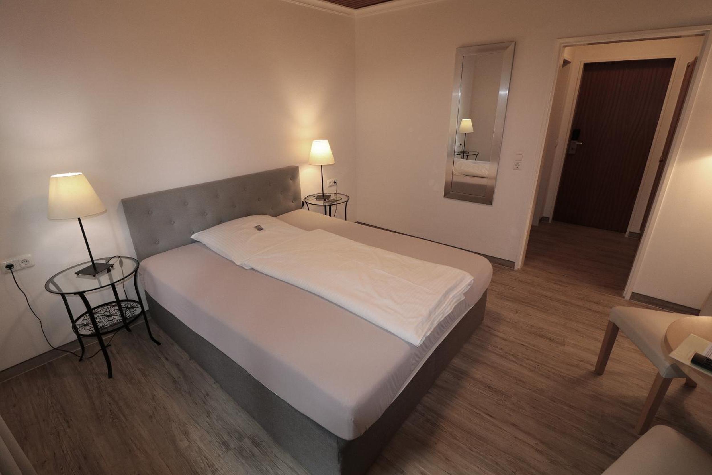 Single Room photo 1