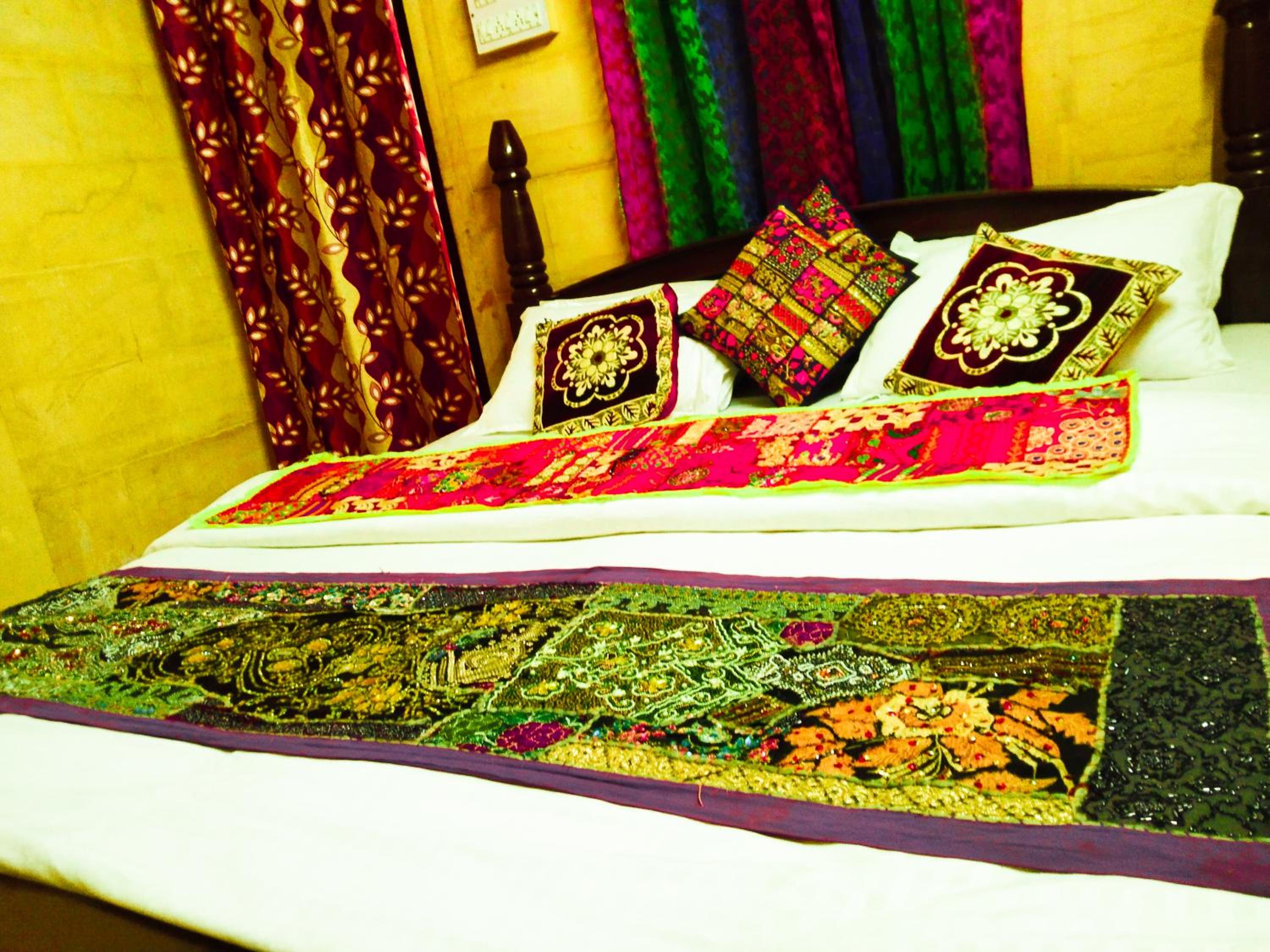 Deluxe Room - Photo 24