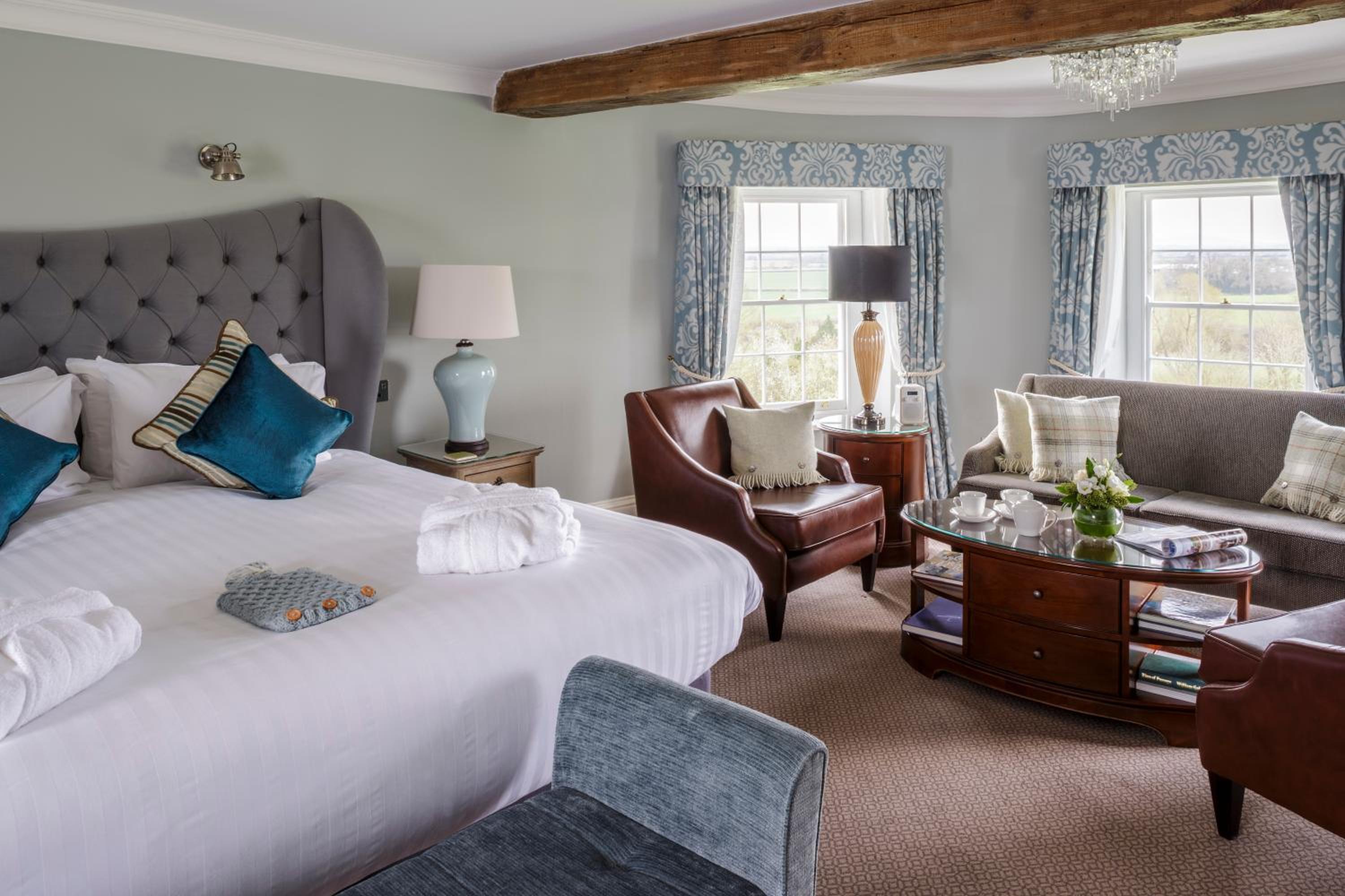 Suite - Photo 3