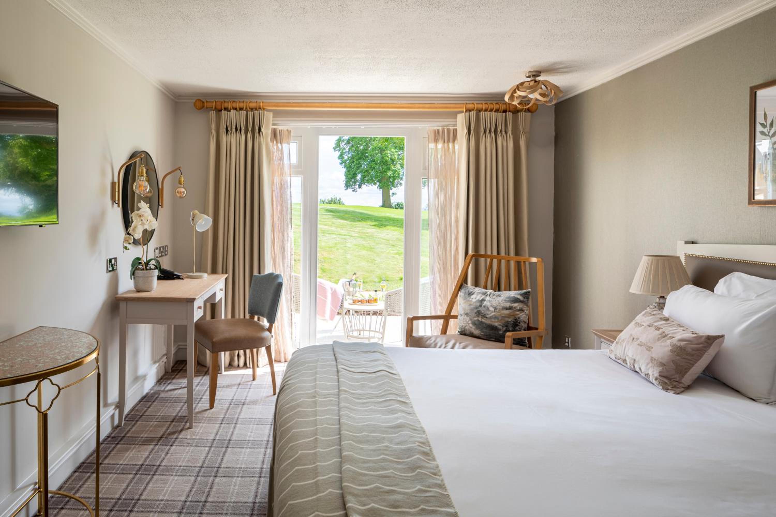 Superior Double or Twin Room with Terrace - Photo 5