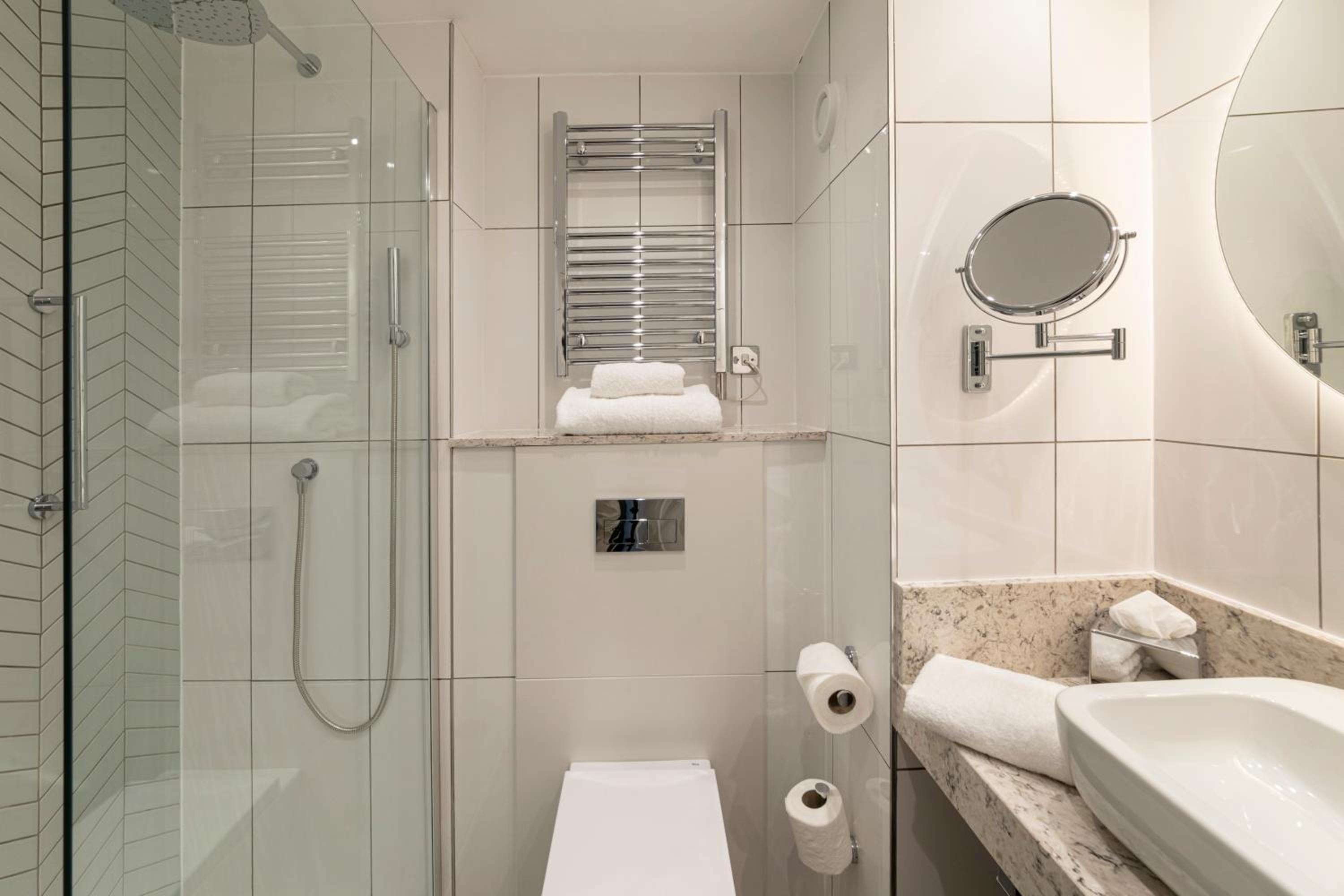 Superior Double or Twin Room with Terrace - Photo 8