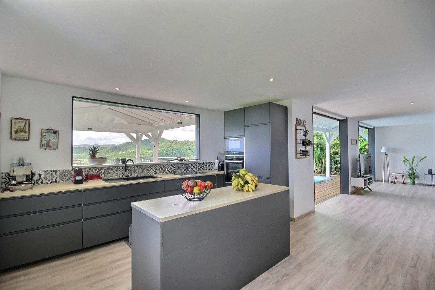 Villa photo 2