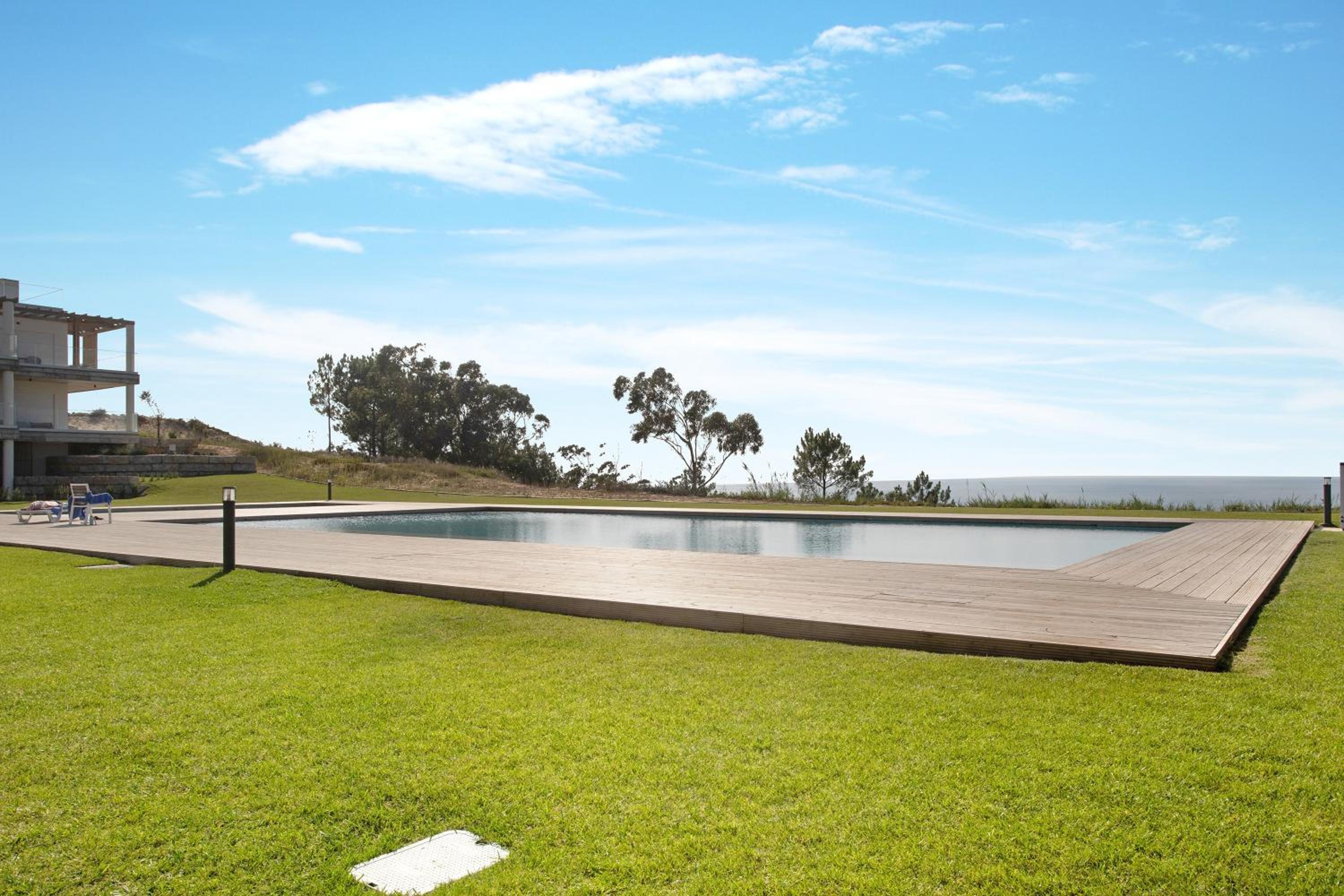 Two-Bedroom Deluxe Apartment with Ocean View photo 3