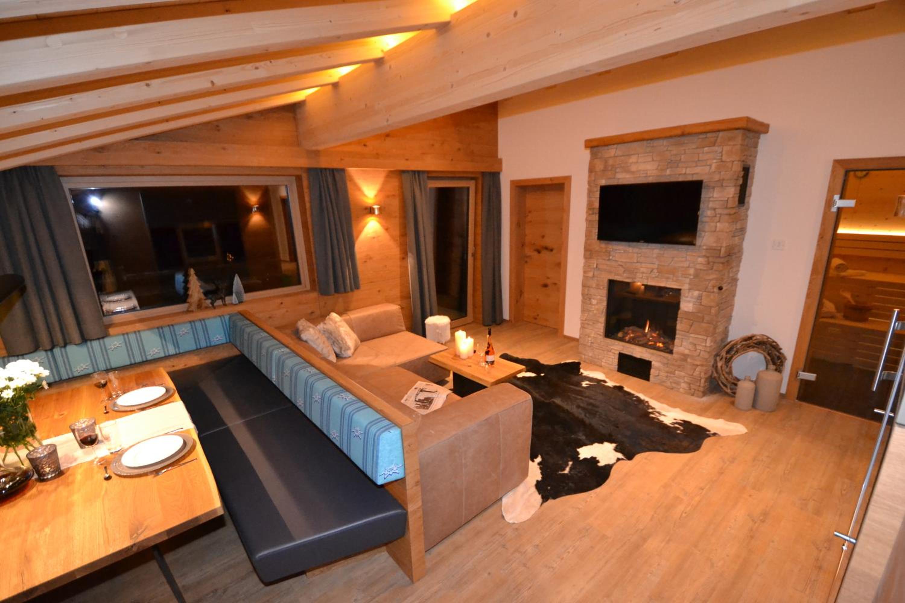 Deluxe Apartment with Hot Tub and Sauna (max. 10 People) photo 1