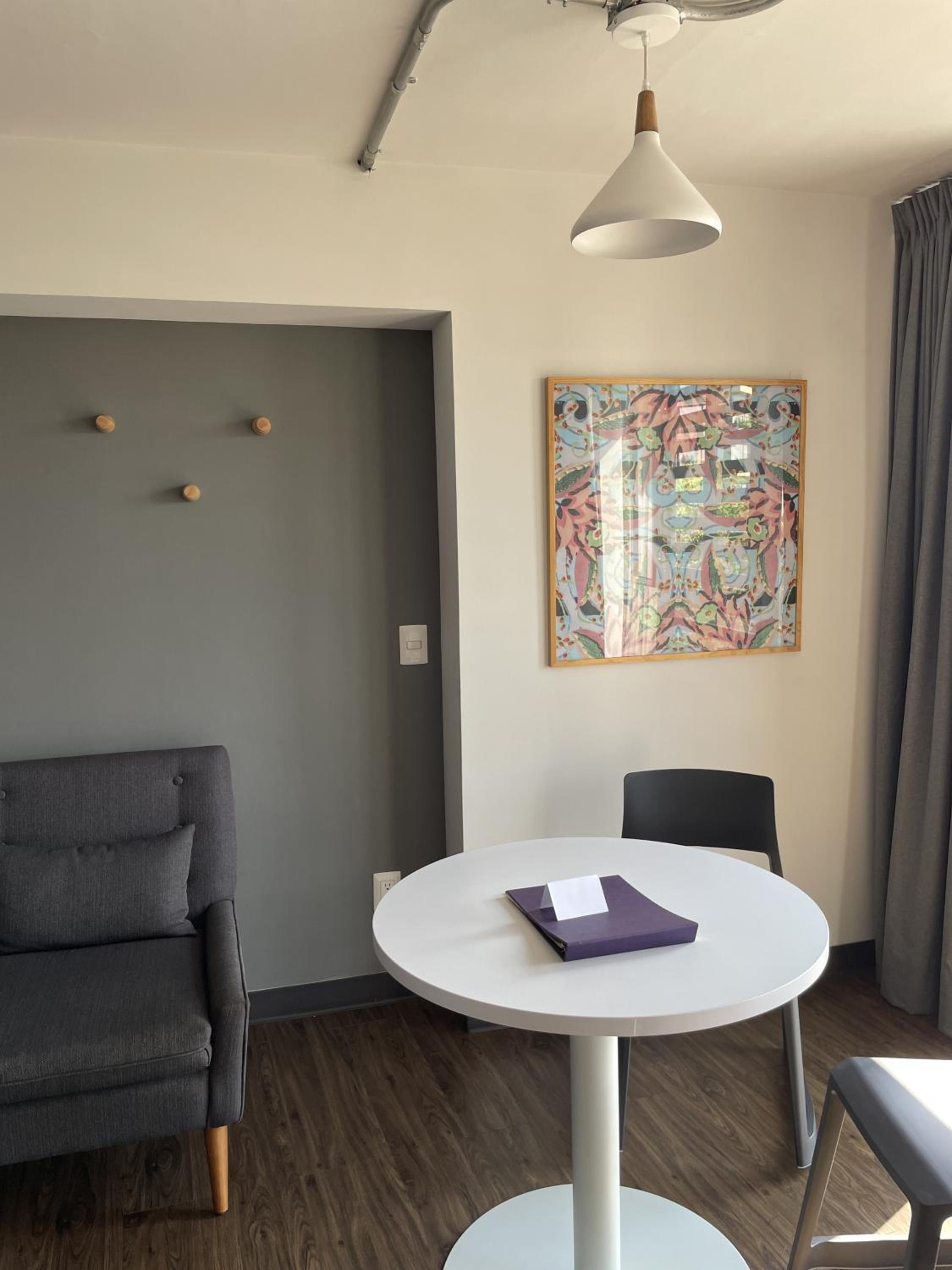One-Bedroom Apartment - Photo 9