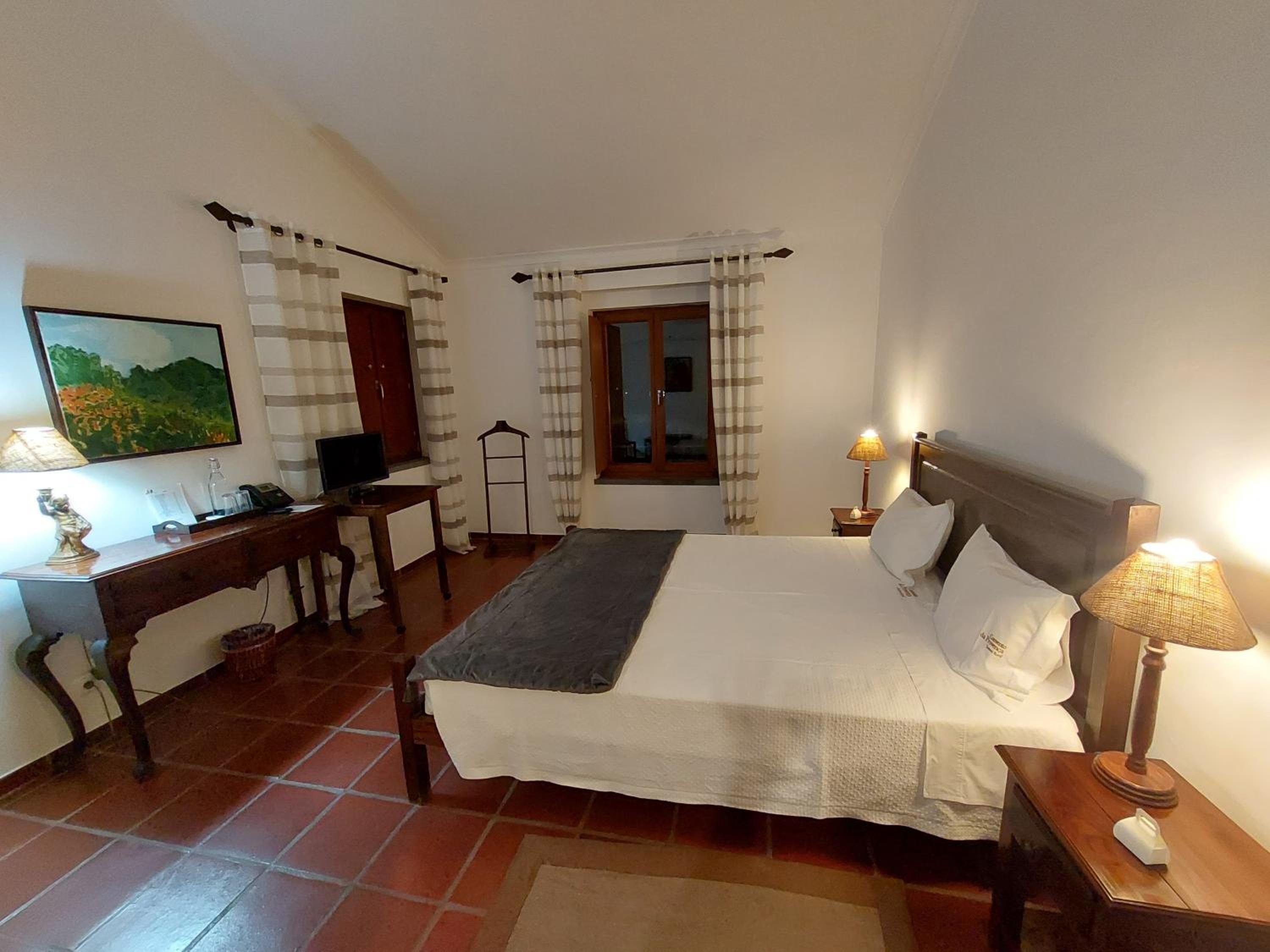 Double Room - Photo 3