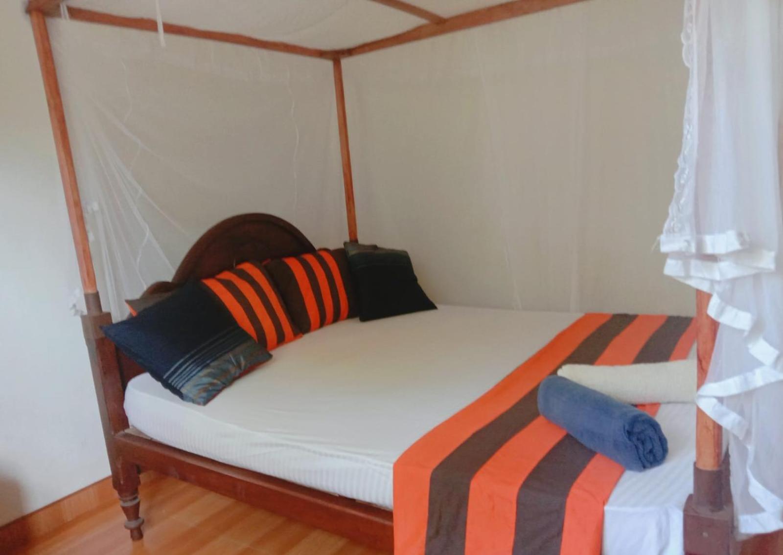 Double Room with Private Bathroom photo 1