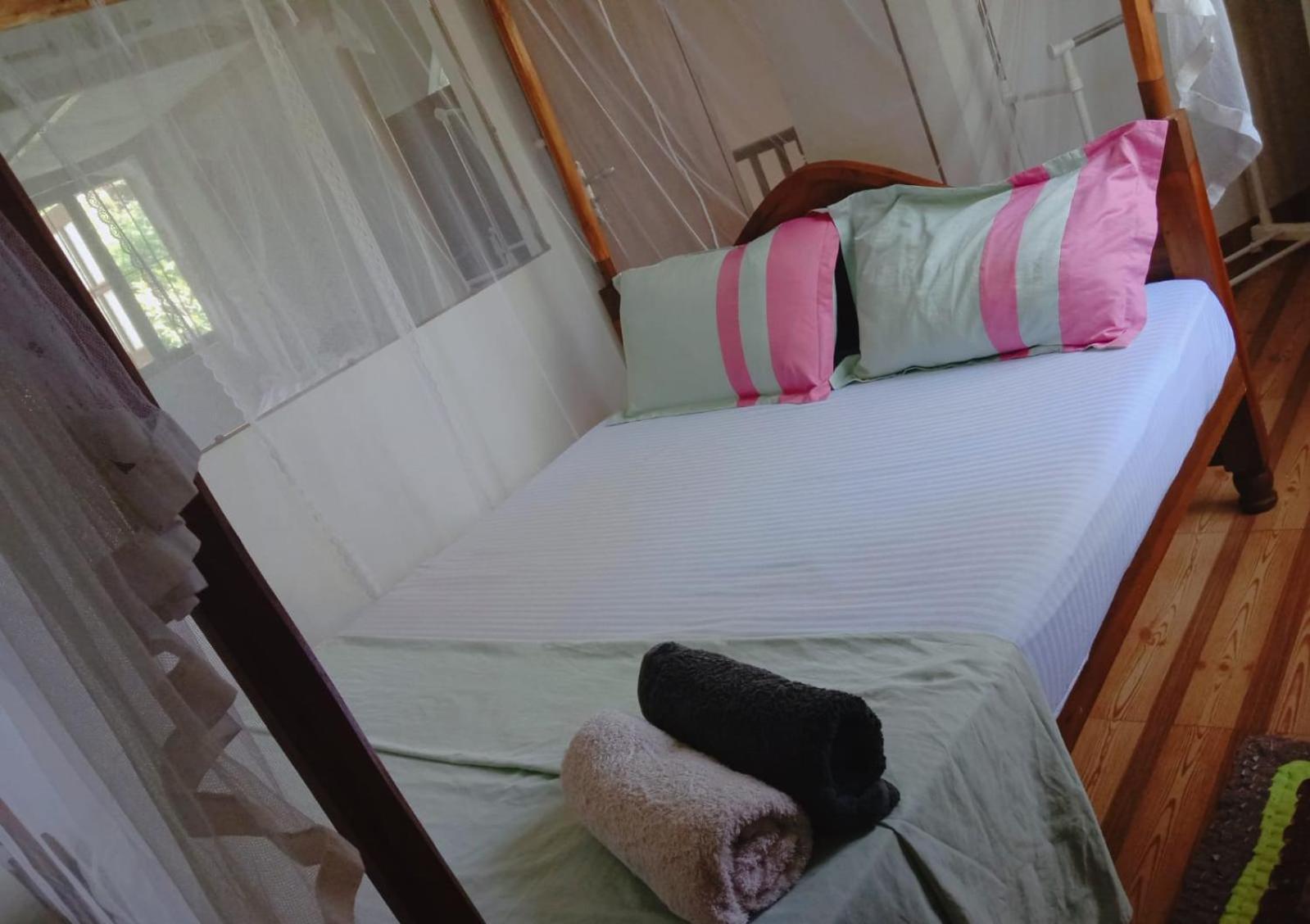 Double Room with Private Bathroom photo 2