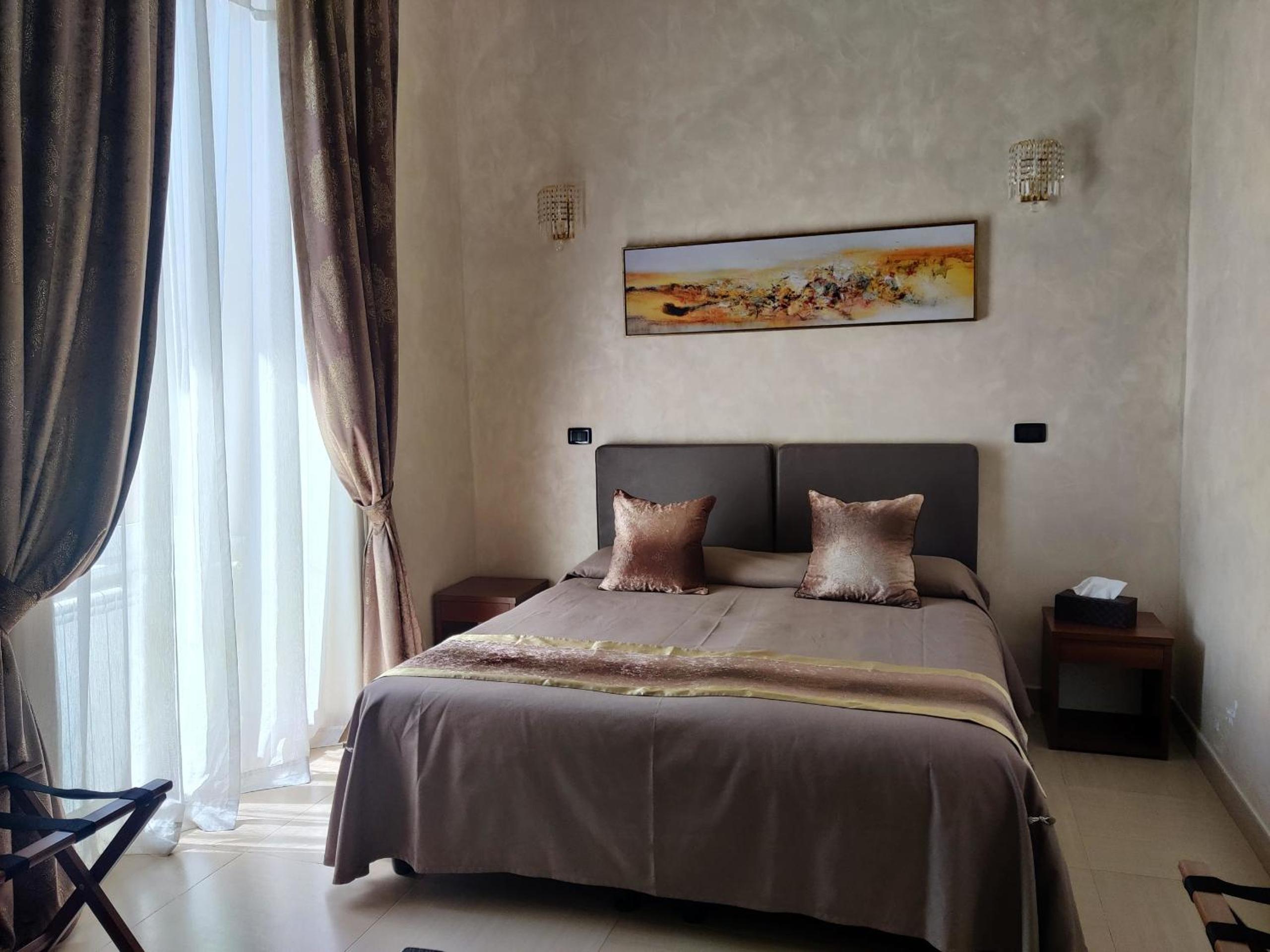 Double or Twin Room with Private Bathroom