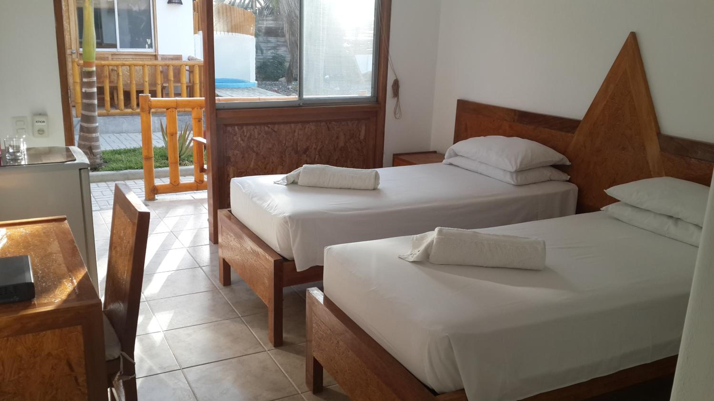 Twin Room with Partial Sea View