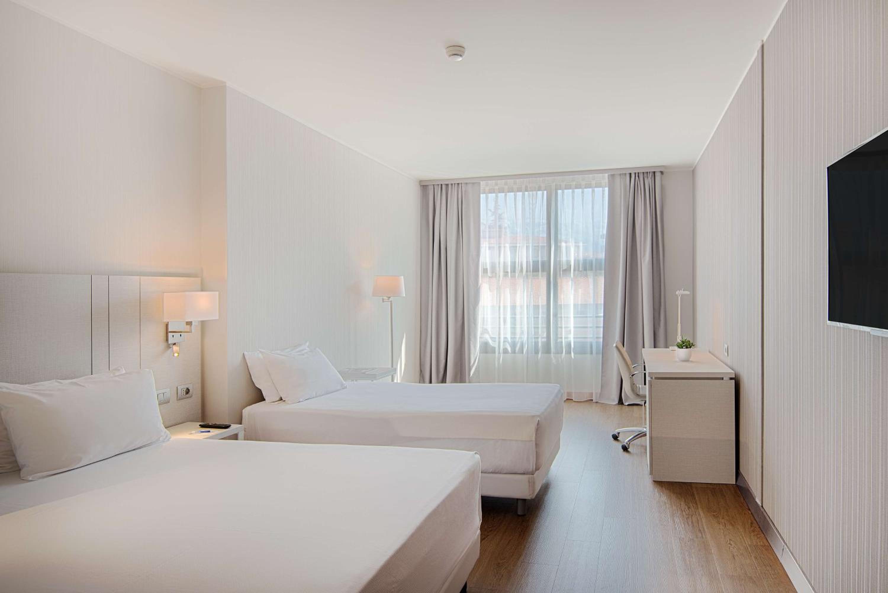 Standard Triple Room - Photo 5