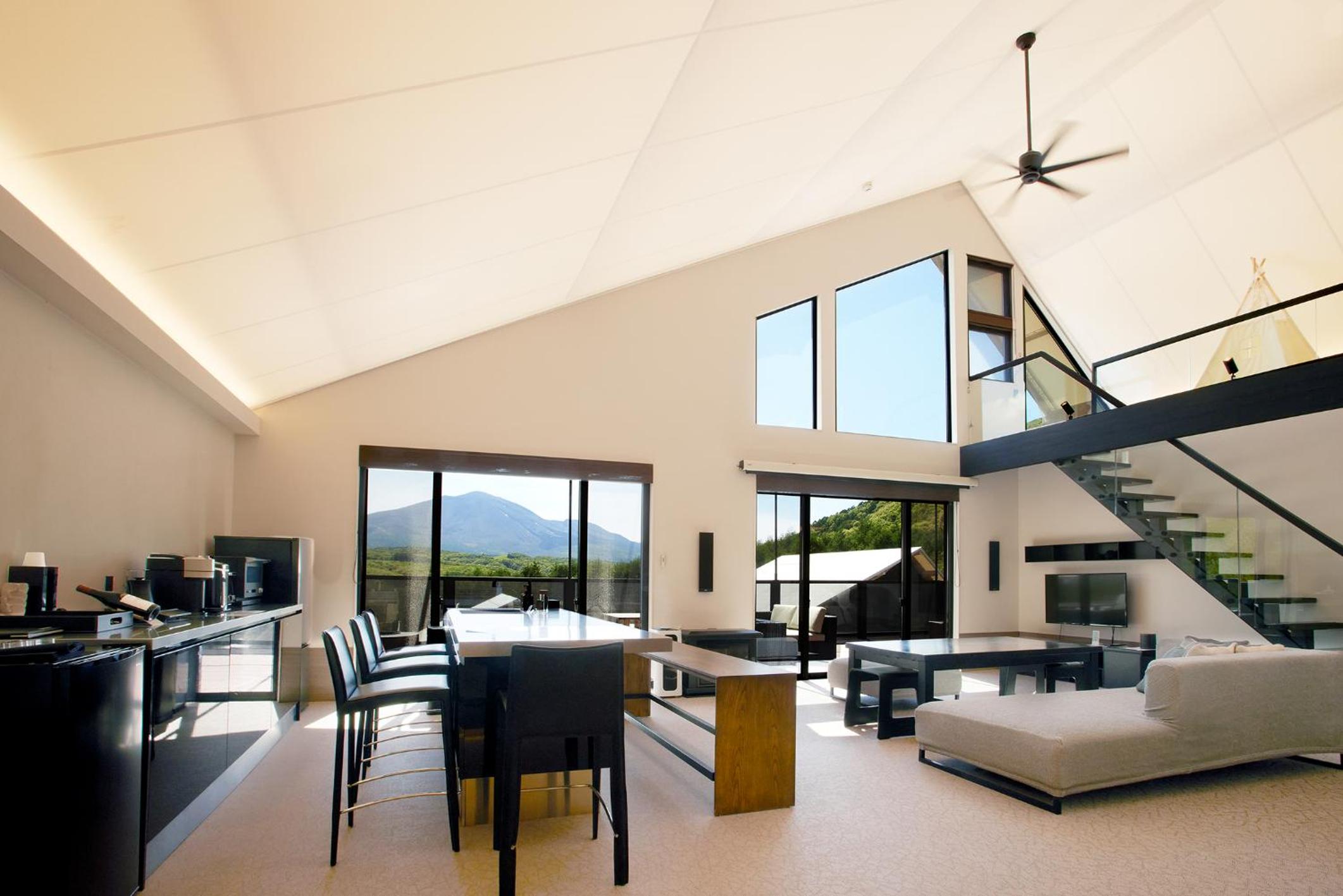 Presidential Suite- Polaris