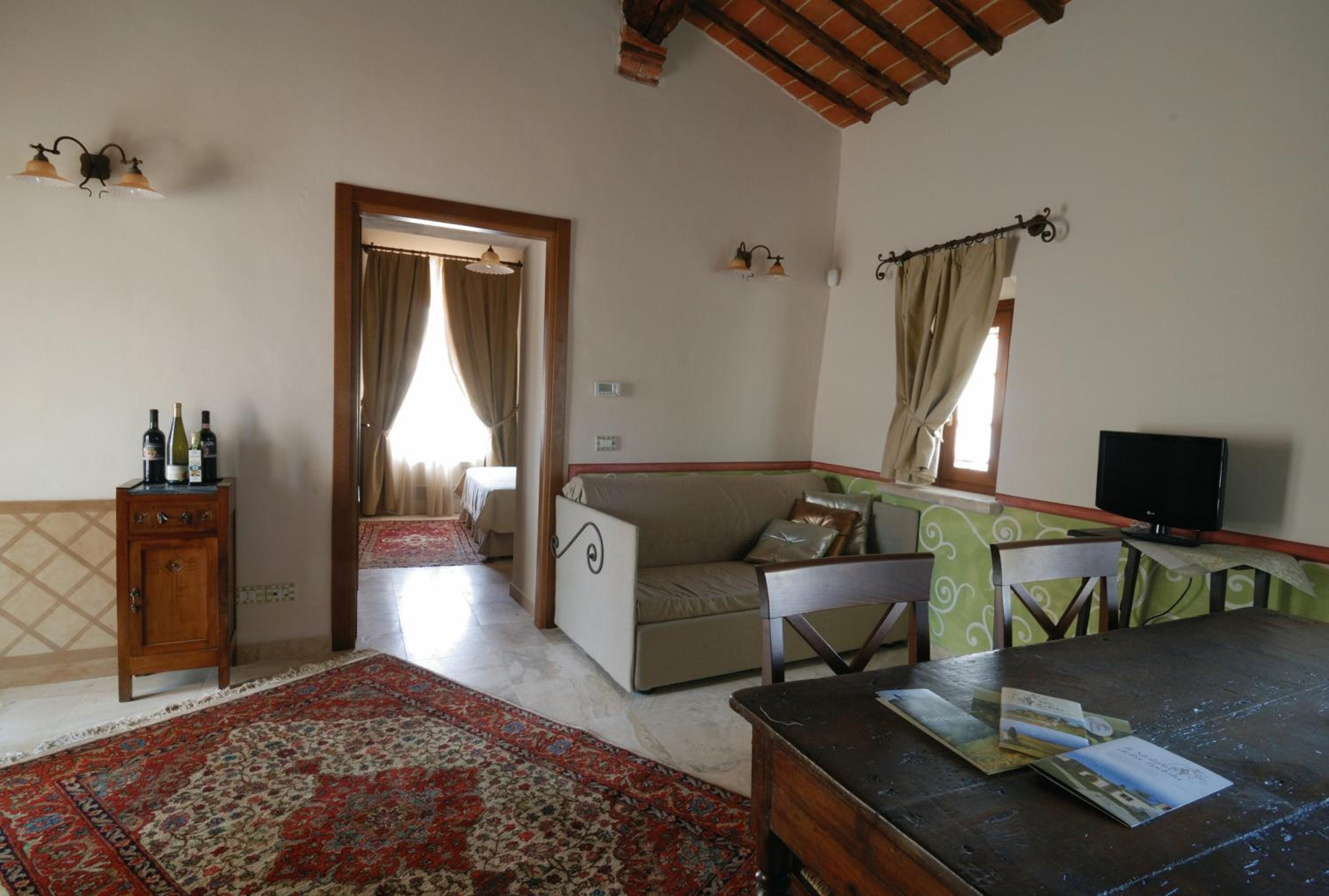 Two-Bedroom Apartment (4 Adults)