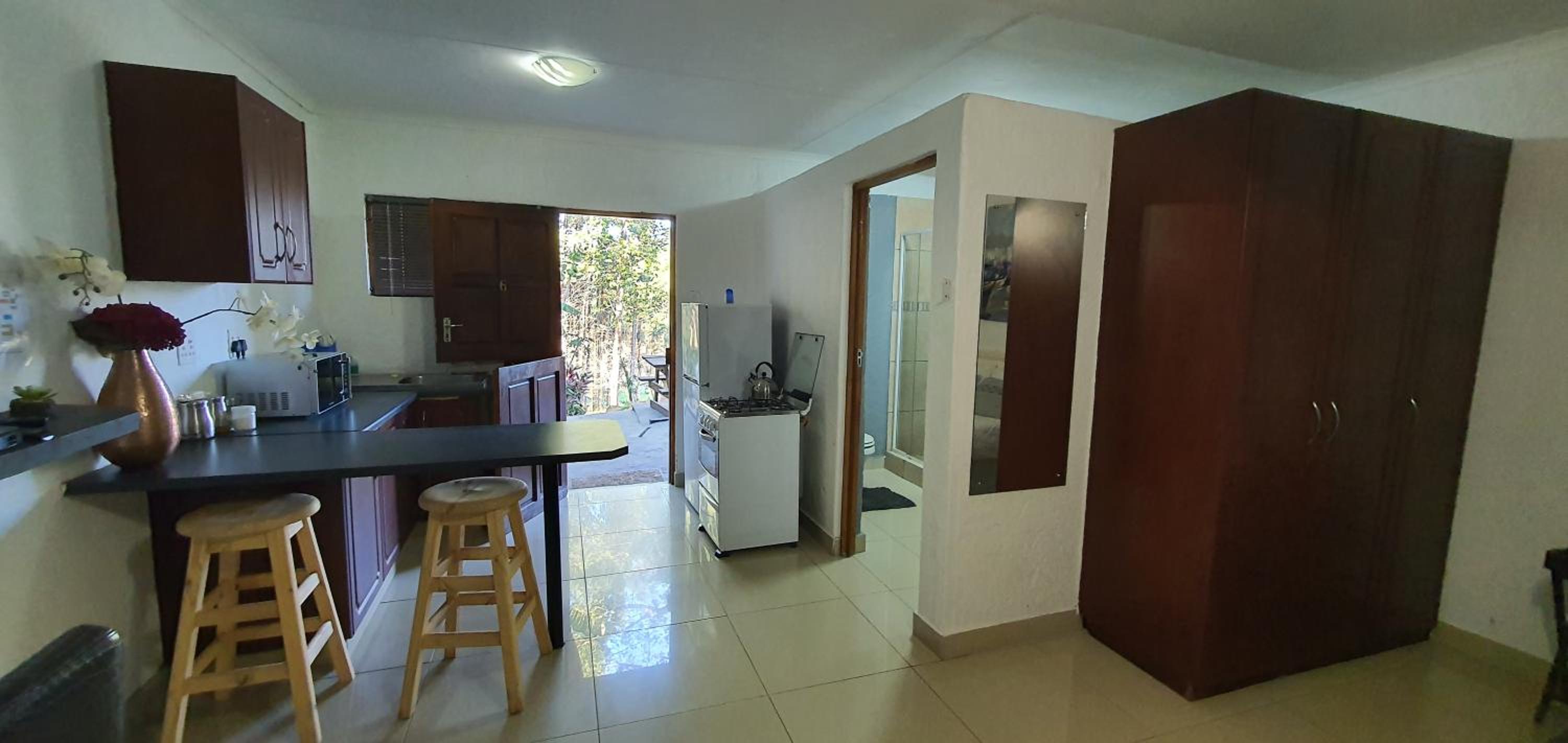 Self-Catering Family Room - Photo 12