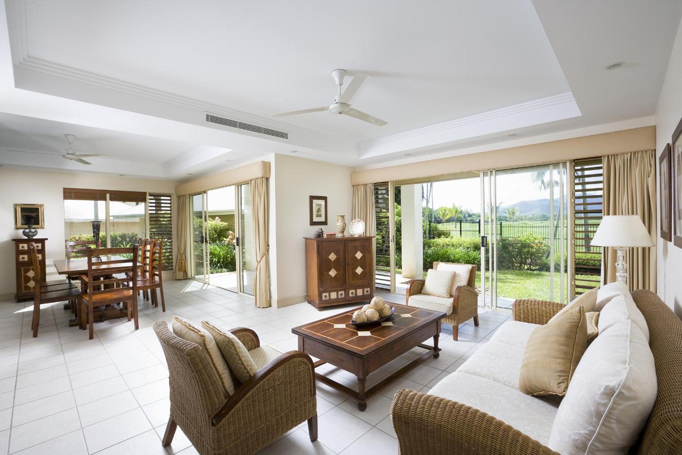 Four-Bedroom Villa - Split Level