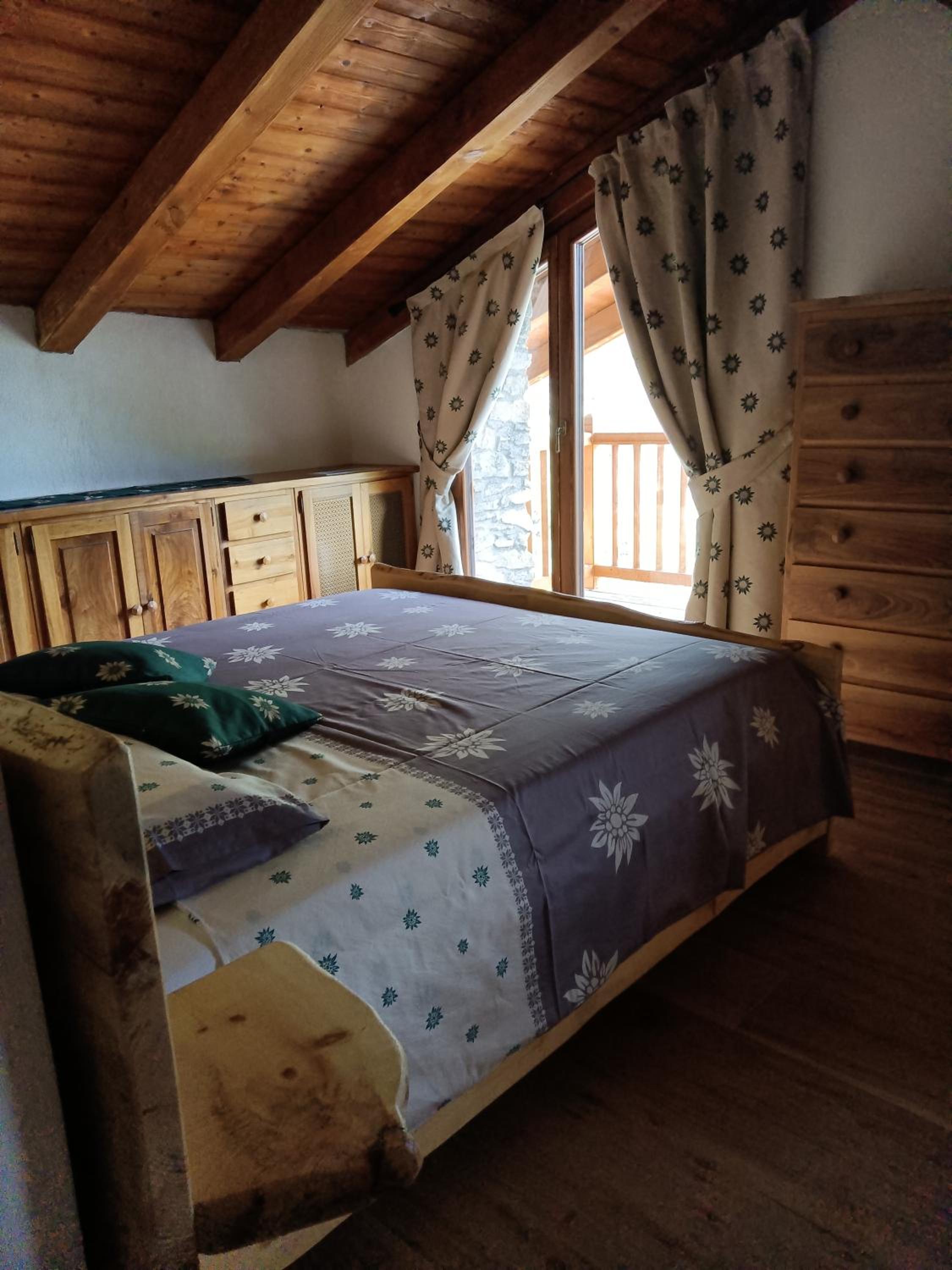 Two-Bedroom House photo 1