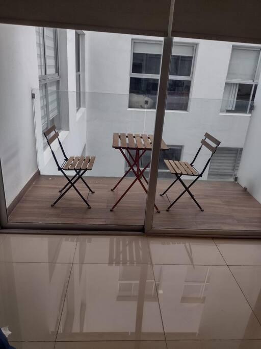 One-Bedroom Apartment - Photo 5