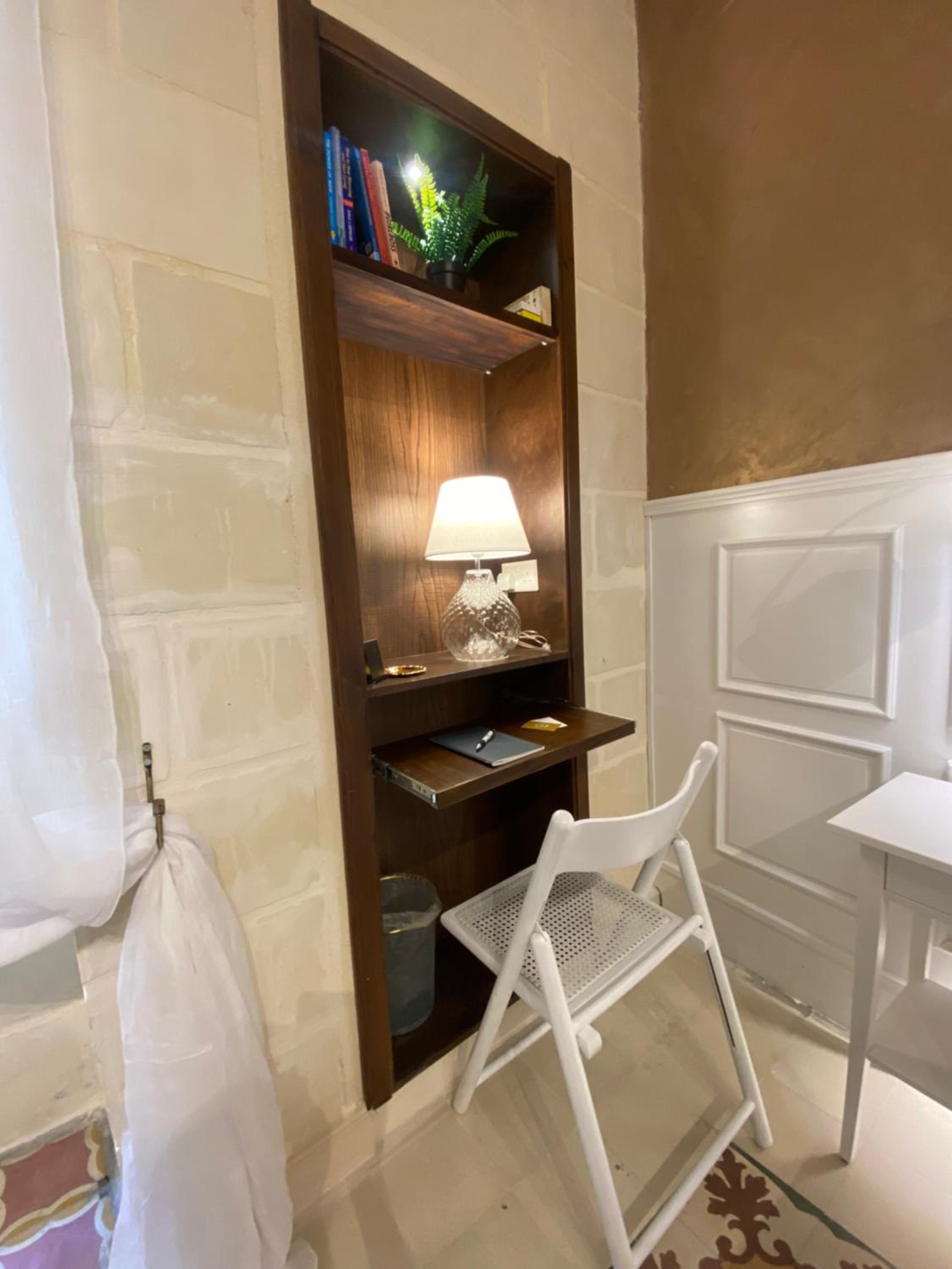 Double Room - Photo 11