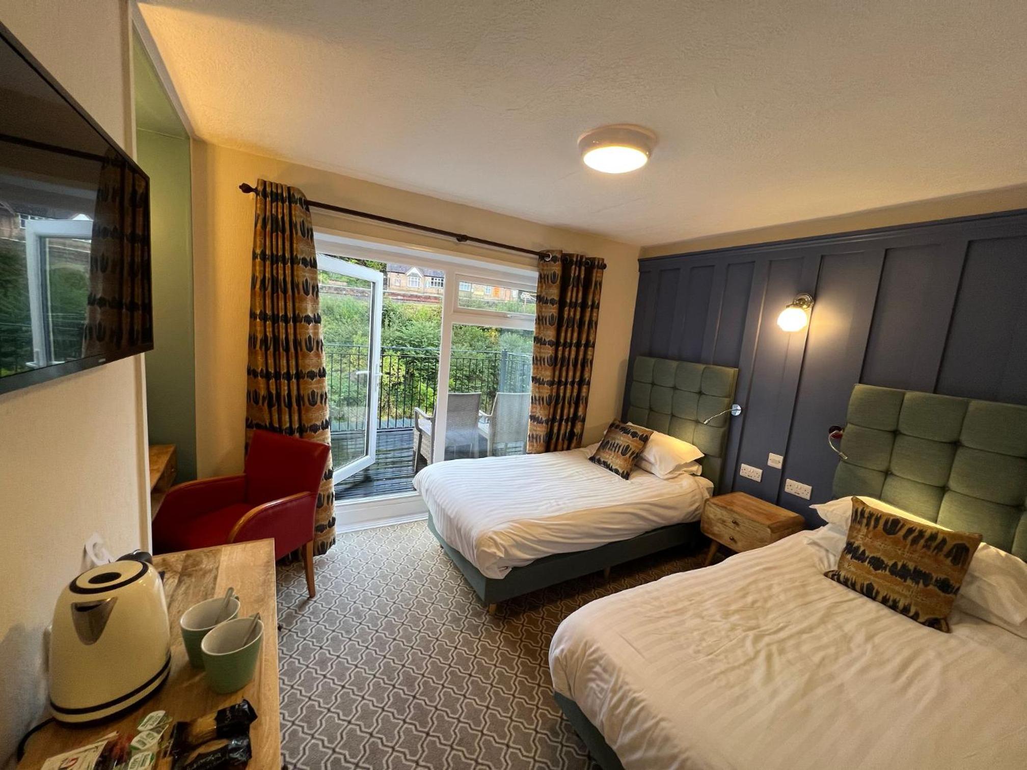 Twin Room with Balcony photo 1