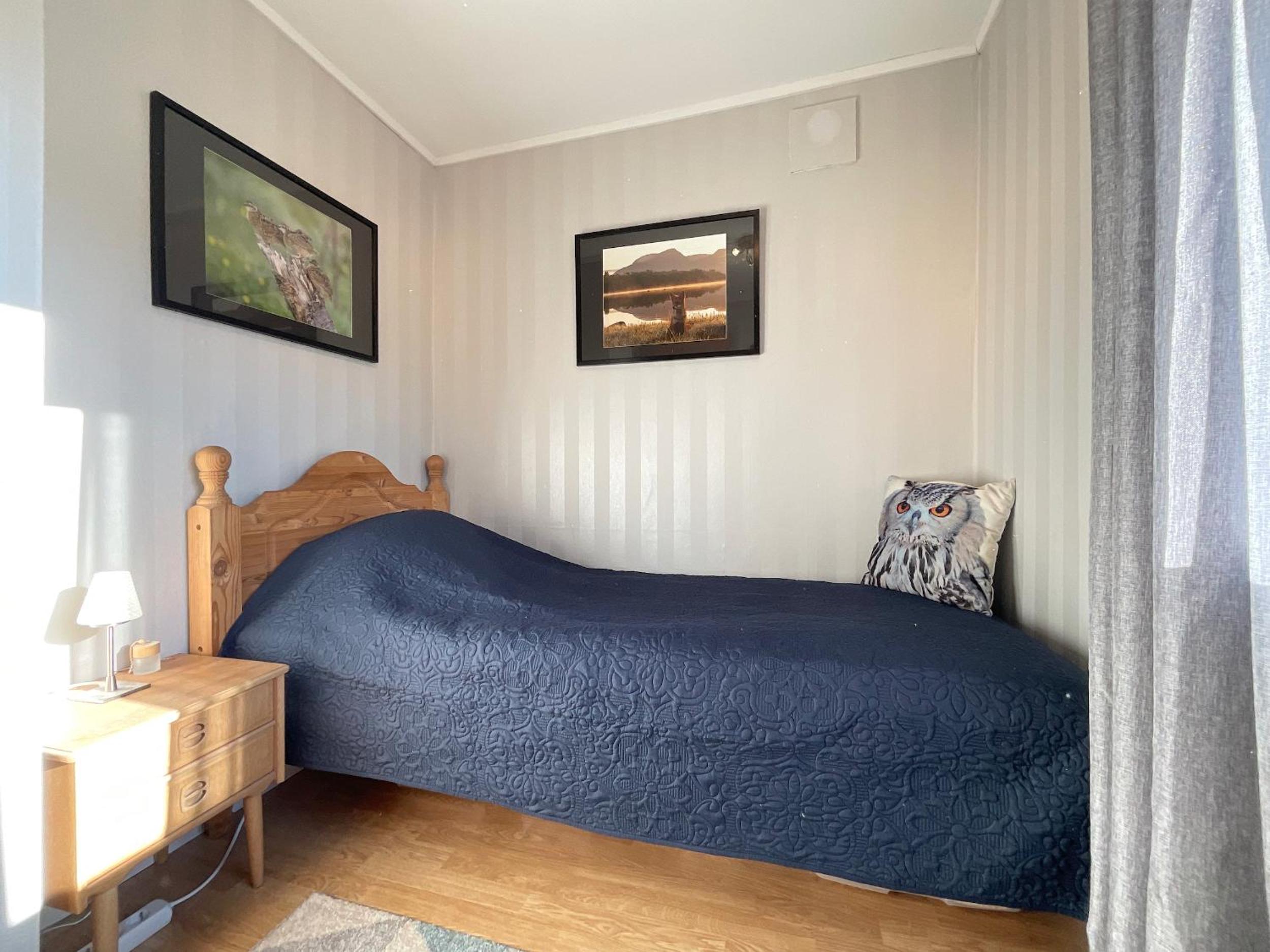 Three-Bedroom House photo 1
