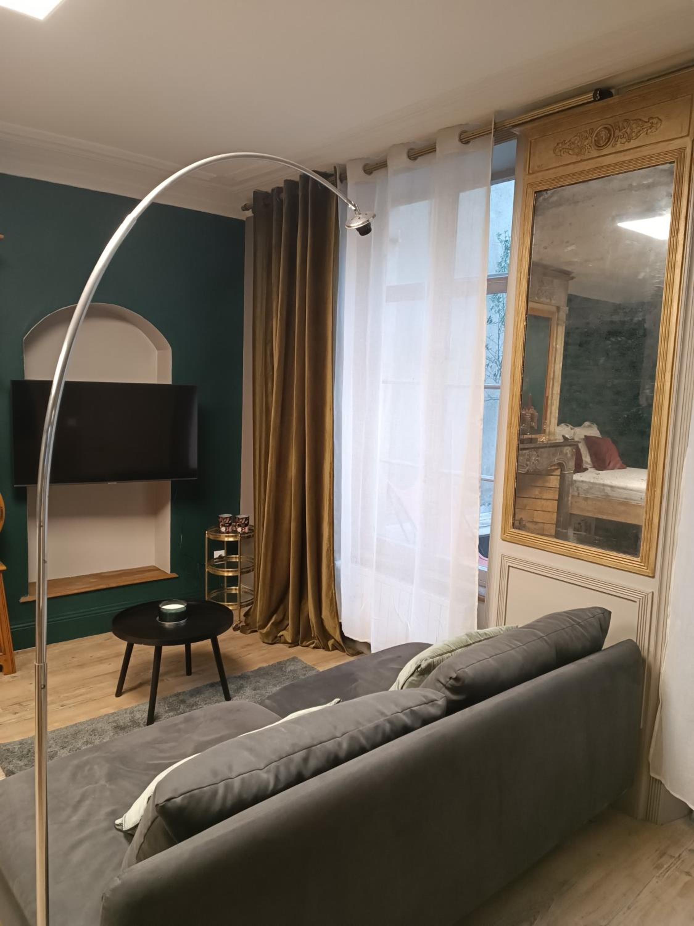 Apartment - Photo 8