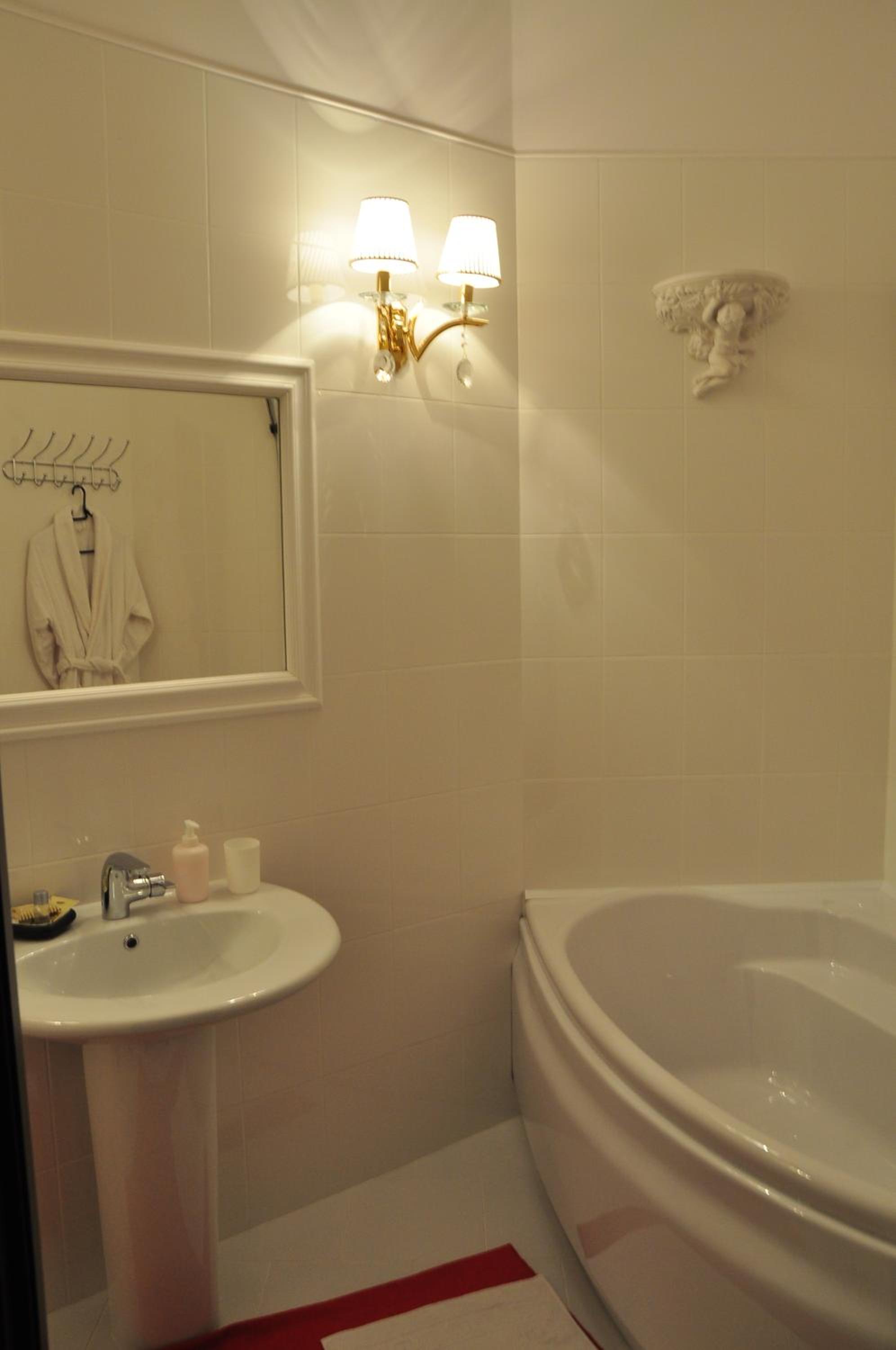 Standard Double Room photo 2
