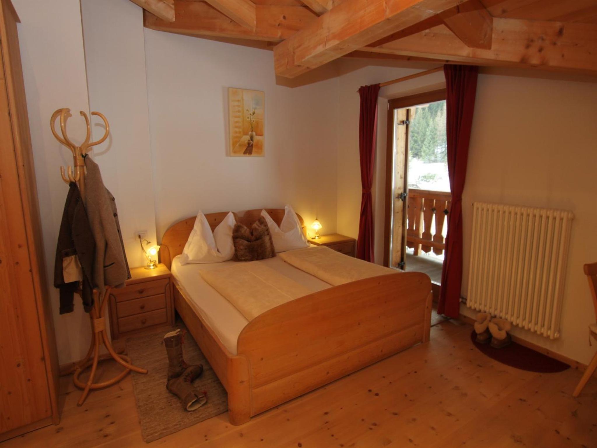 Two-Bedroom Apartment (4 Adults + 2 Children)