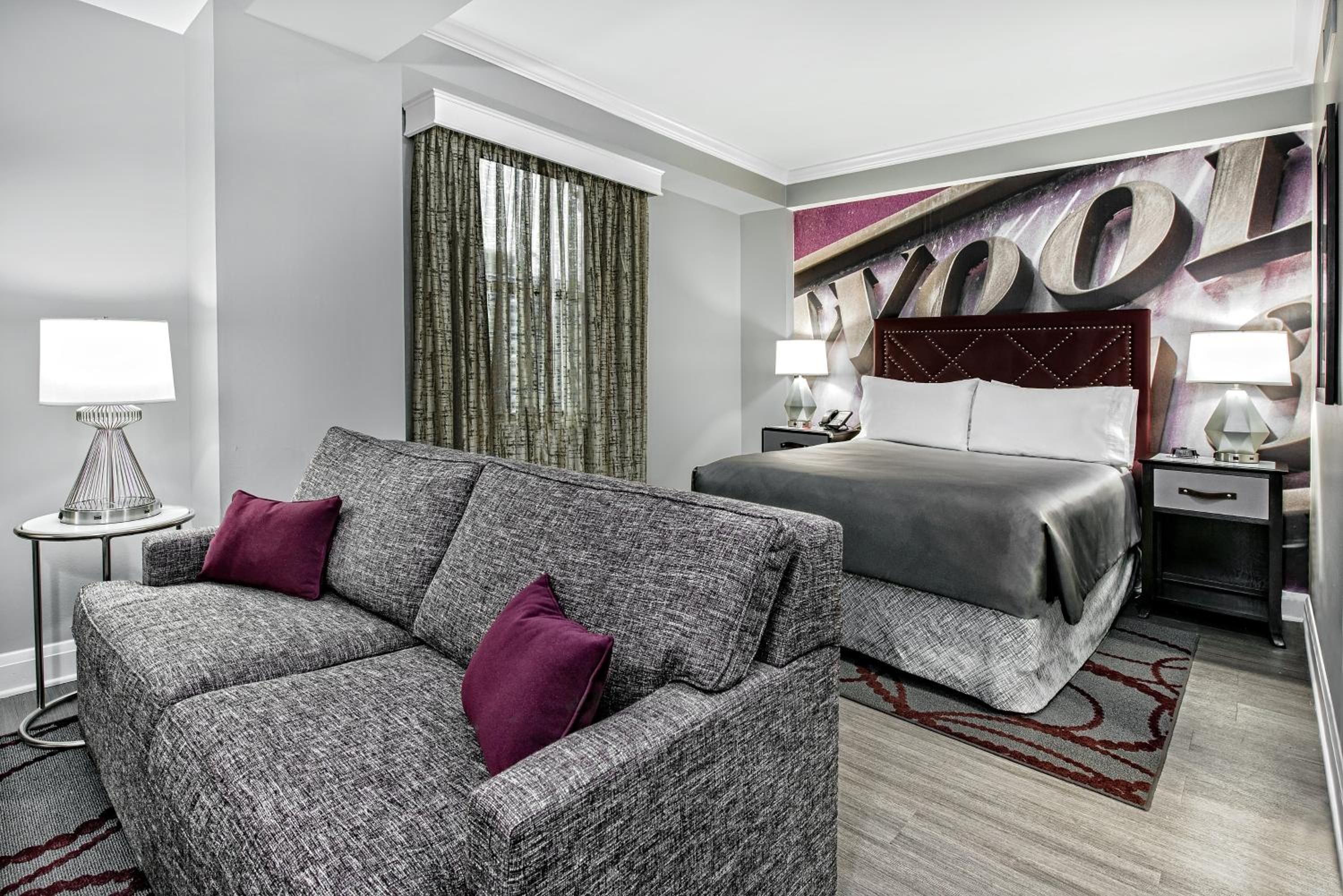 Queen Suite - Photo 3