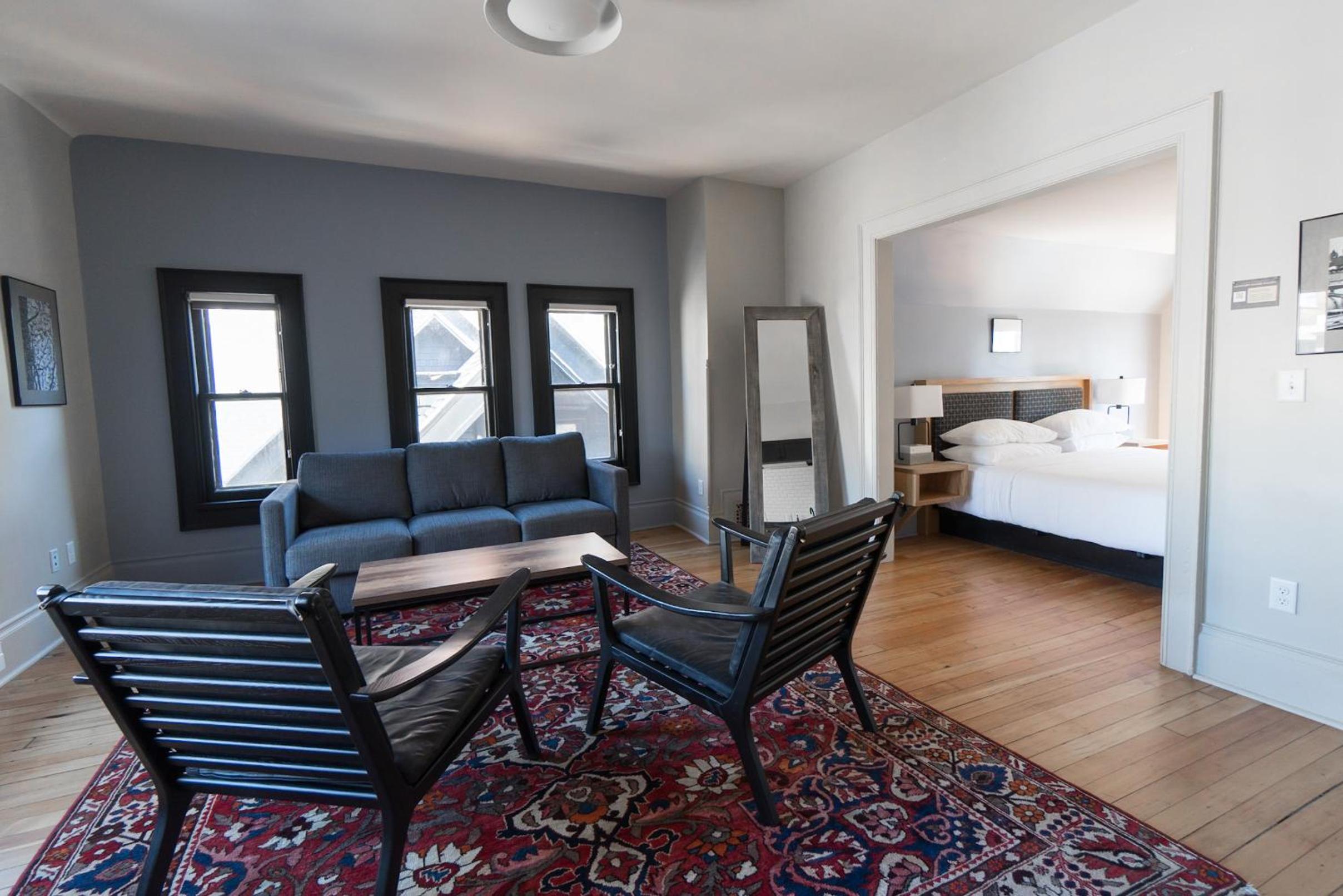 Three-Bedroom Suite - Photo 1