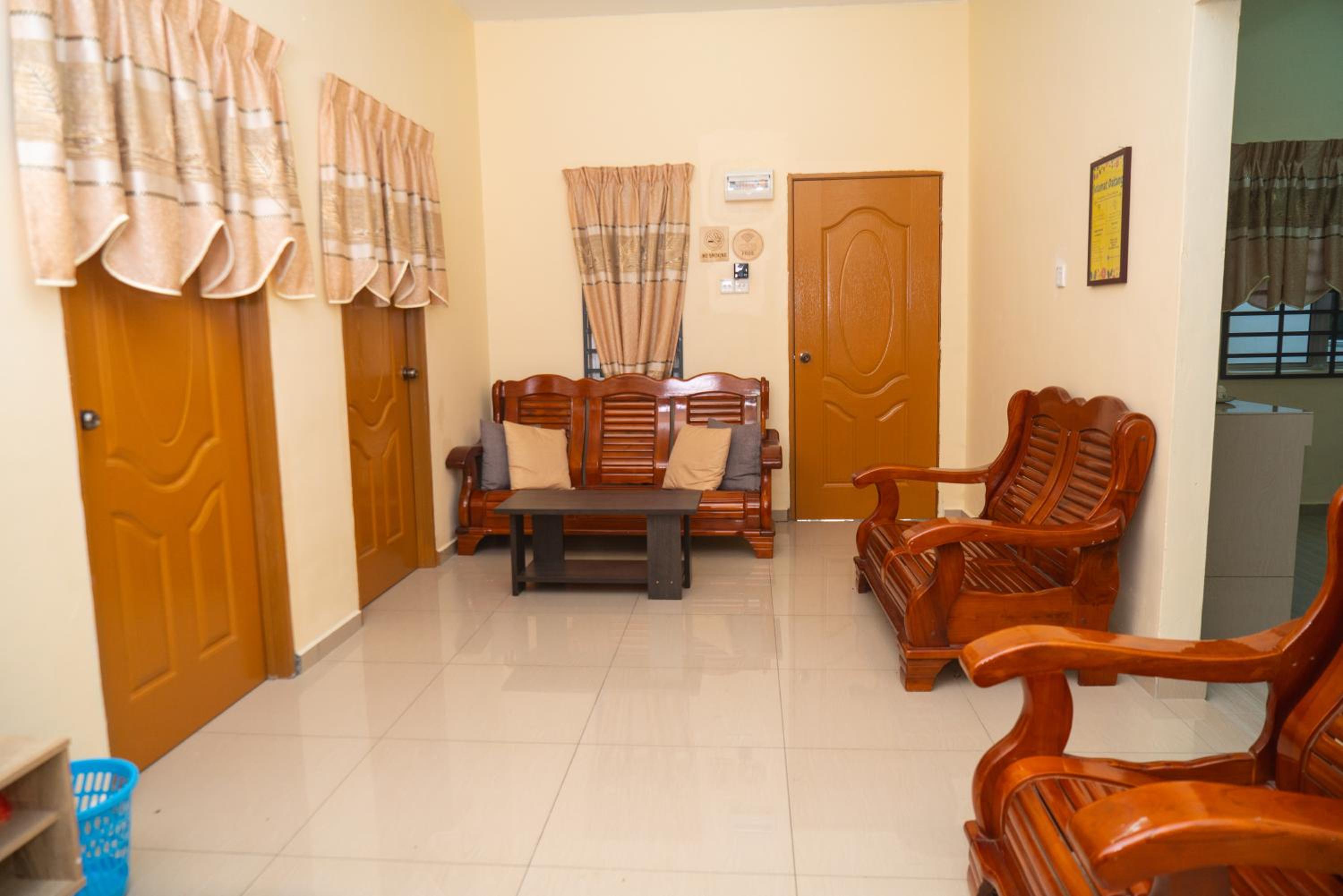 Two-Bedroom House photo 2