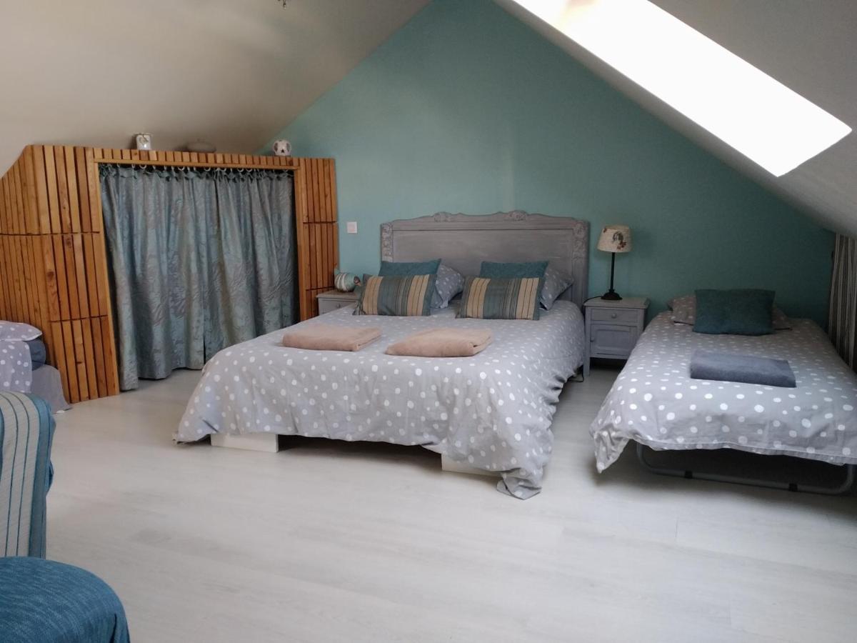 Three-Bedroom House - Photo 20