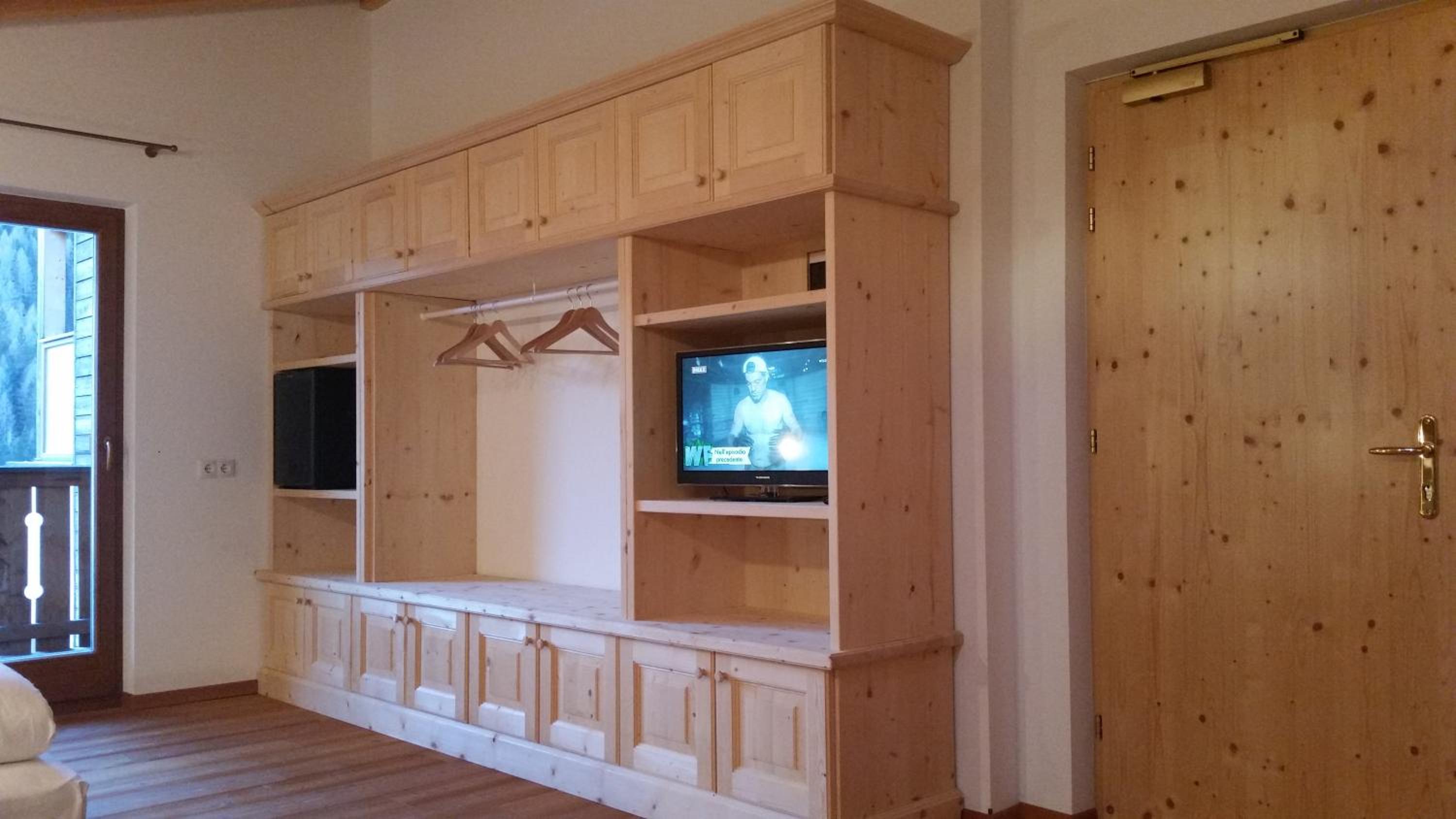 Large Double Room with Mountain View