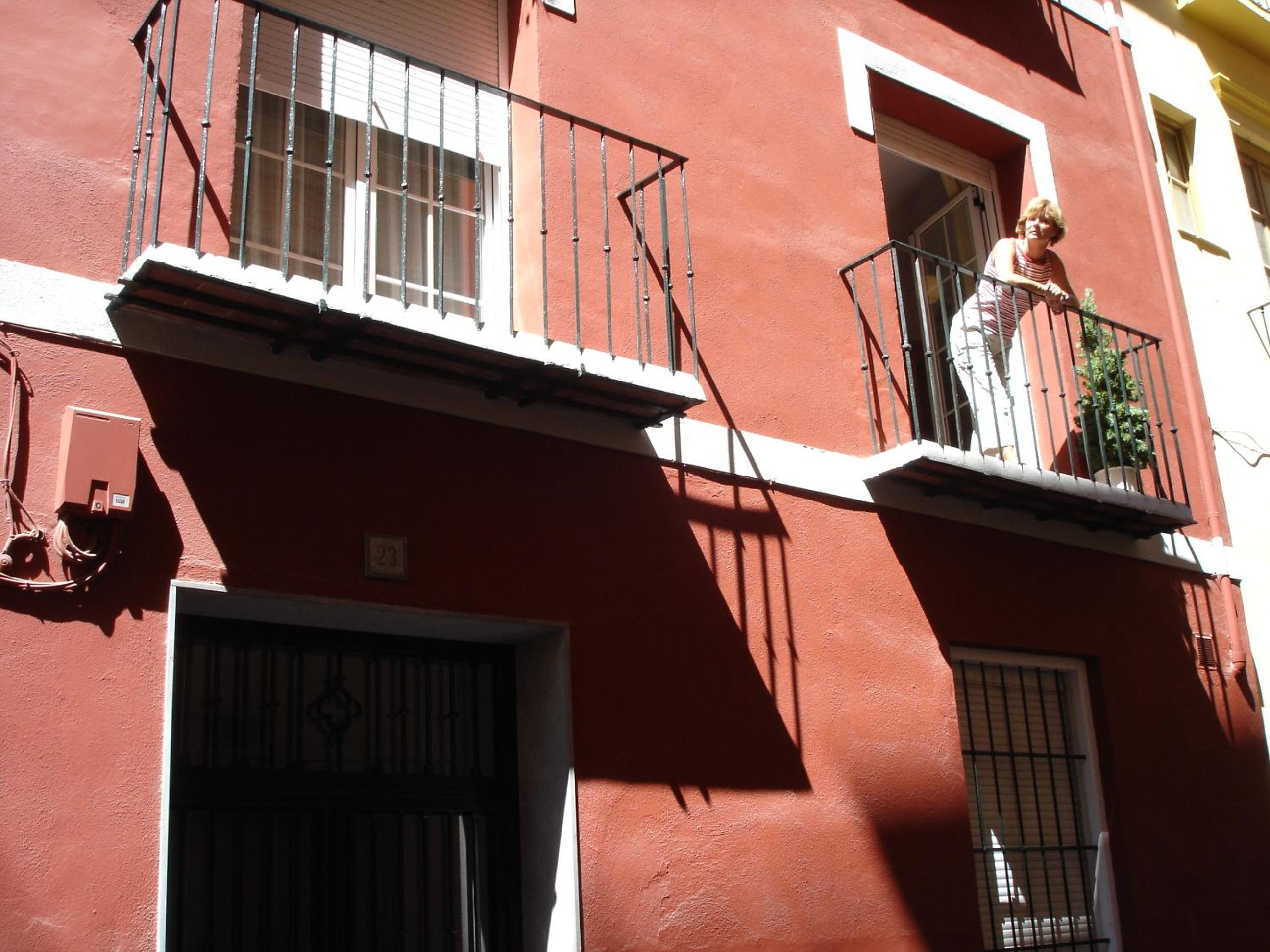Apartamento con Balcón