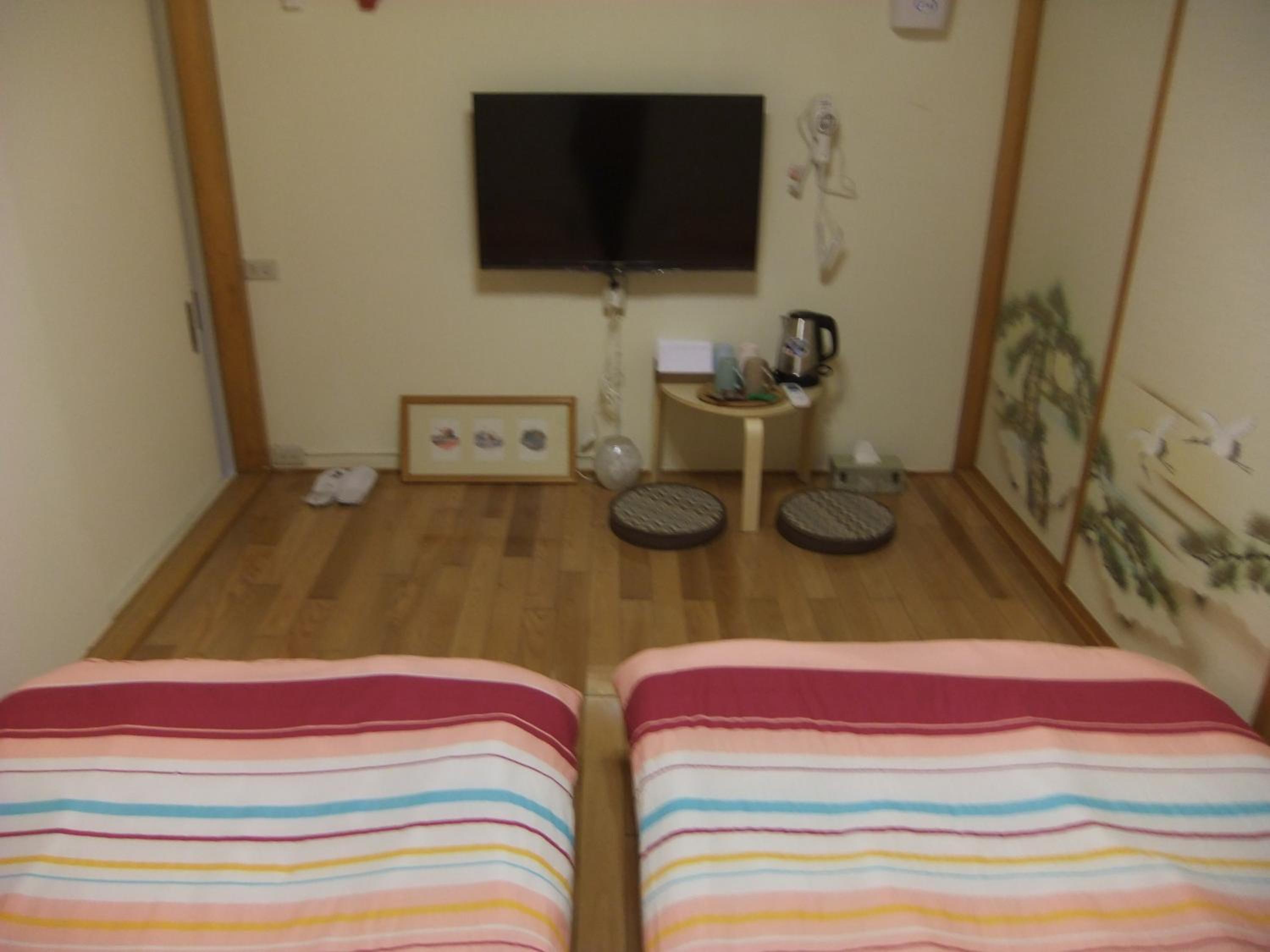 Japanese-Style Twin Room with Share Bathroom photo 3