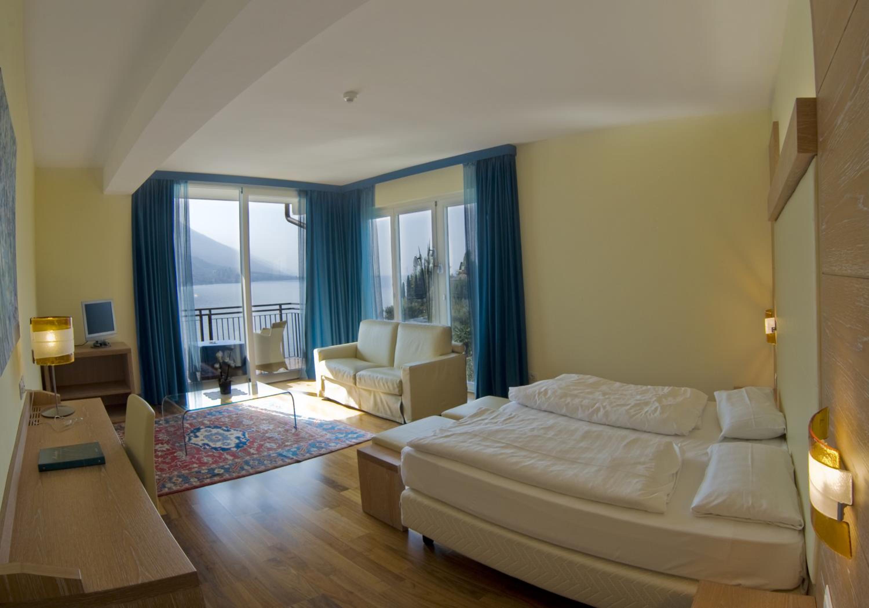 Deluxe Double Room photo 1
