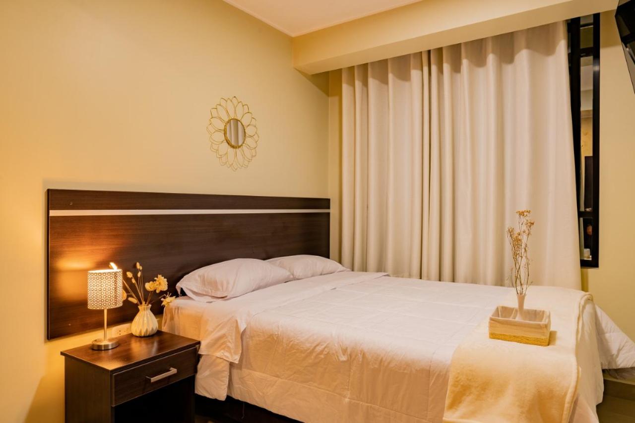 Queen Room with Spa Bath