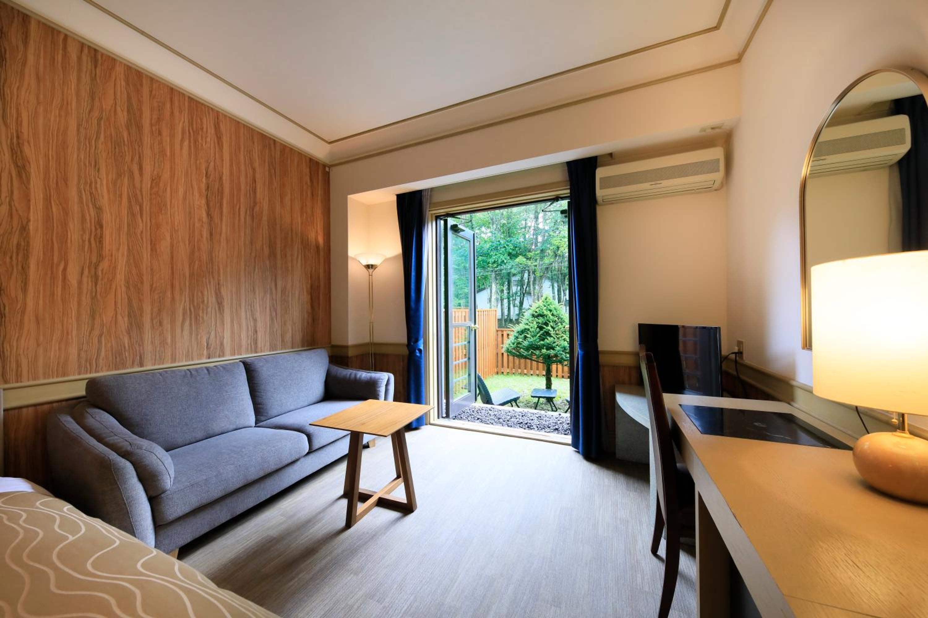 Twin Room with Garden View - Photo 6