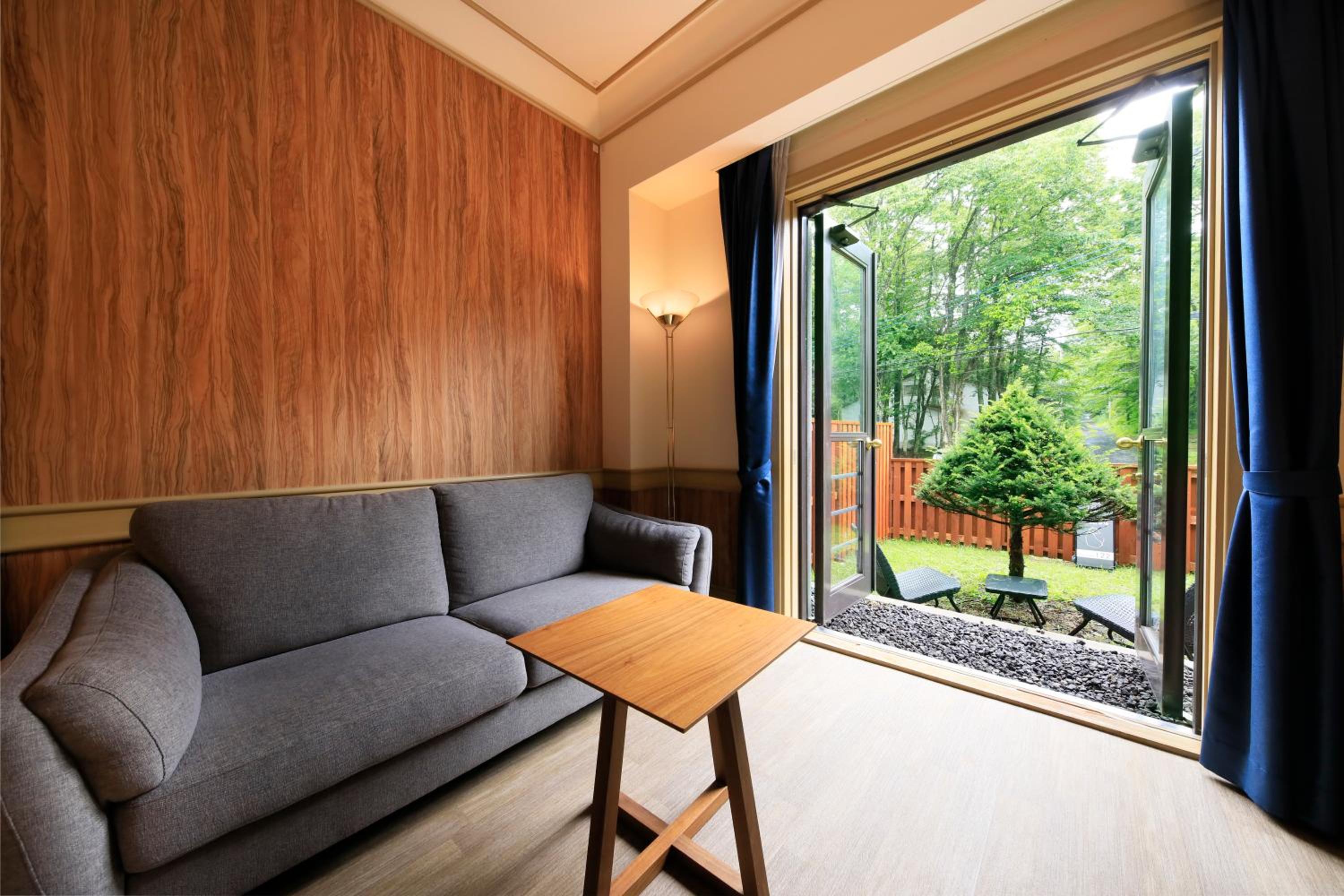 Twin Room with Garden View - Photo 4