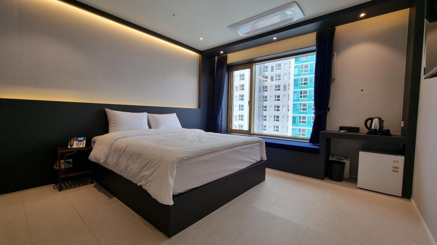 Deluxe Double Room - Photo 8