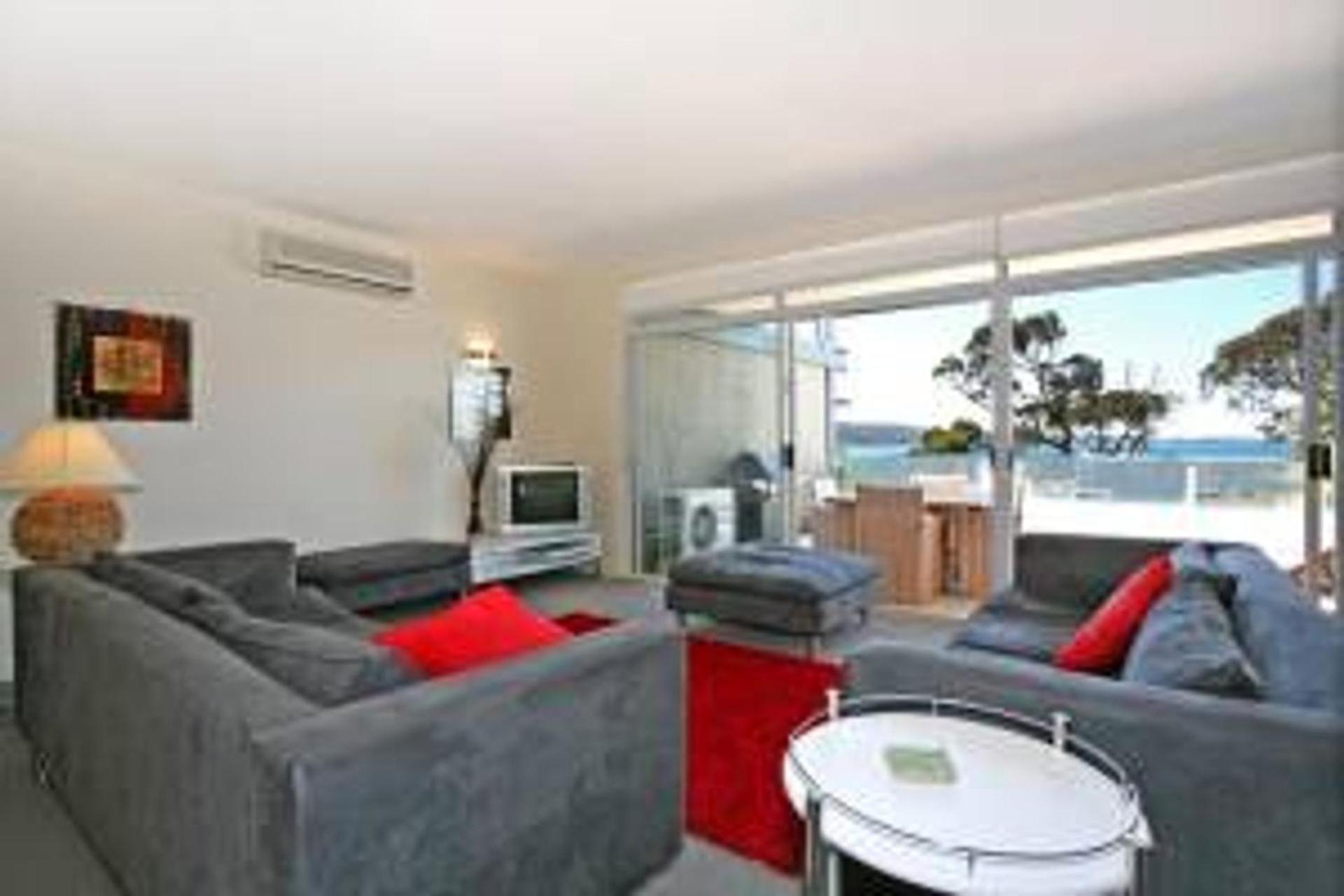 Three-Bedroom House photo 1
