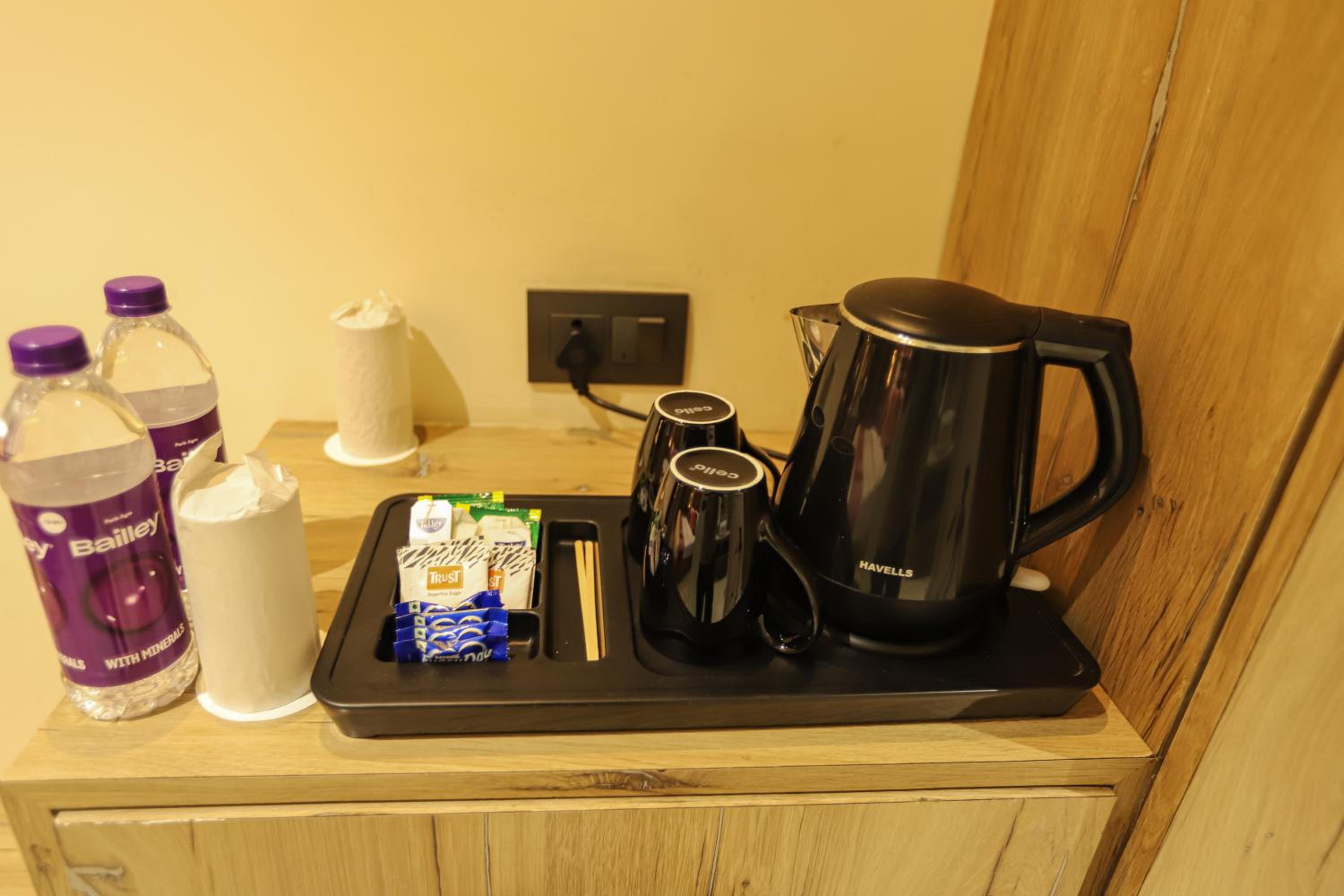 Deluxe Room - Photo 7