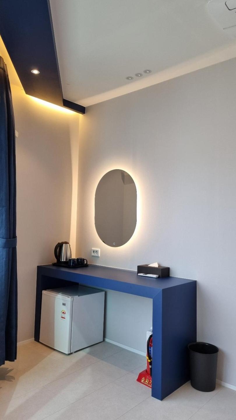 Deluxe Double Room - Photo 10
