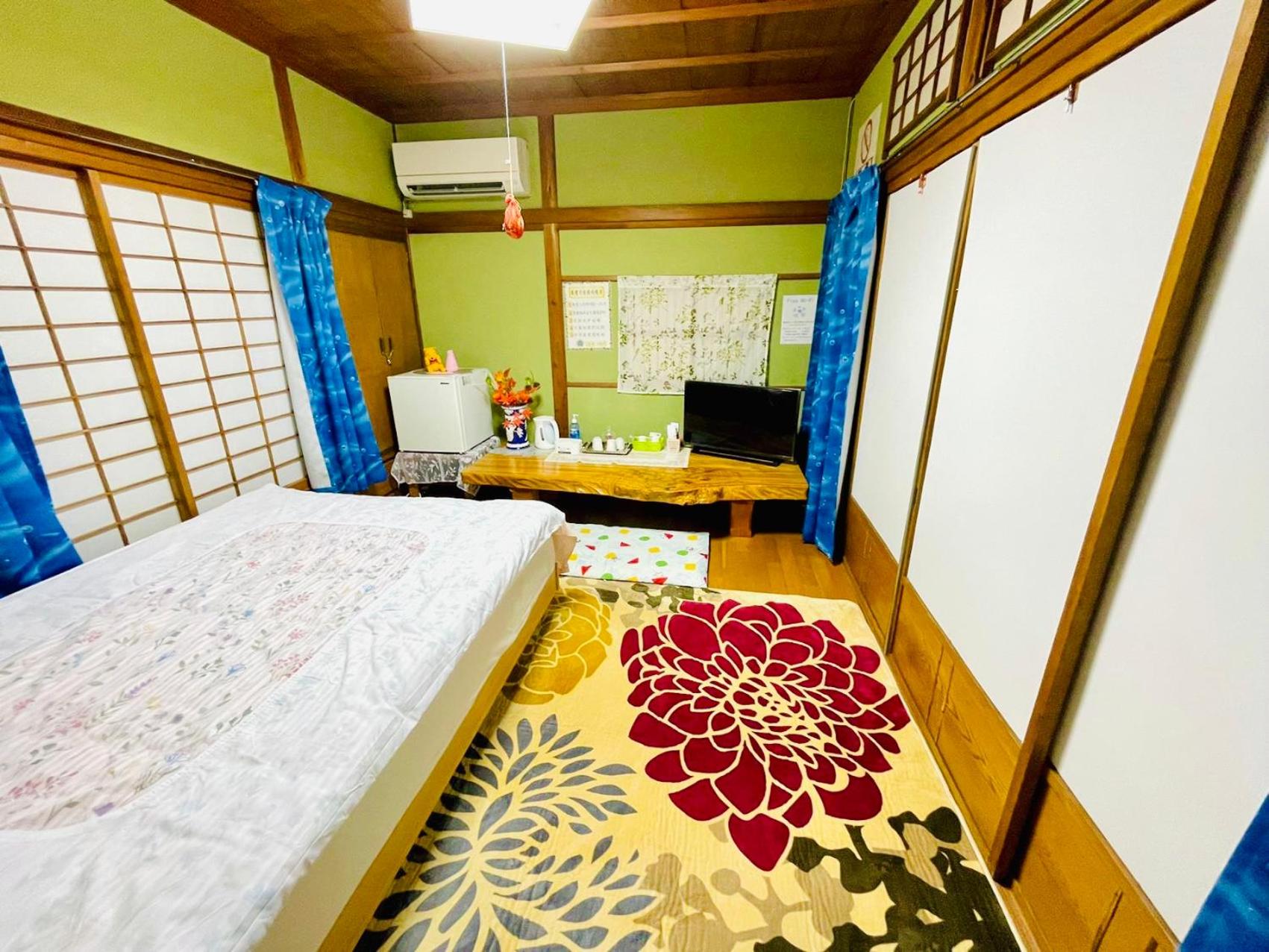 Double Room - Photo 4