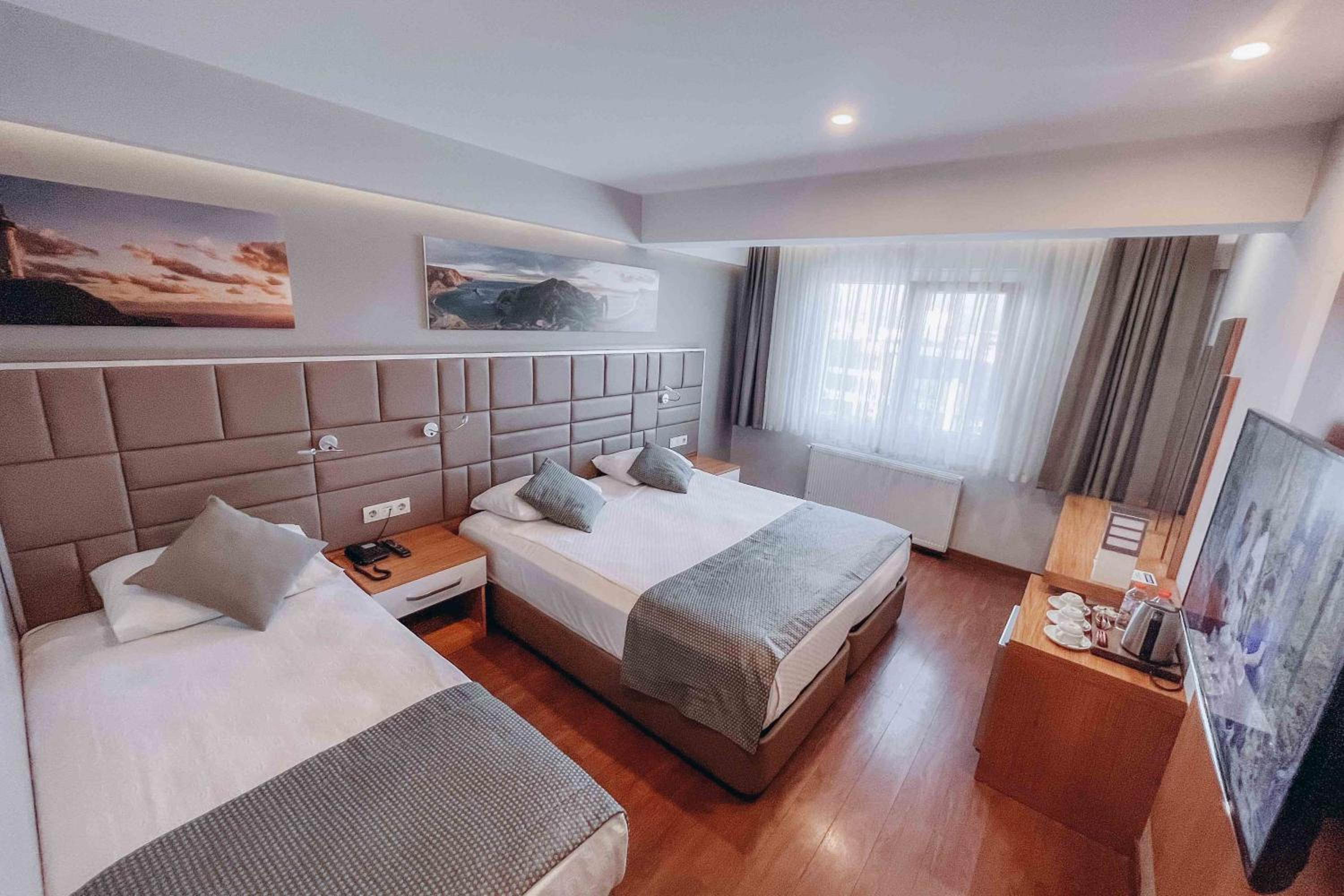 Triple Room