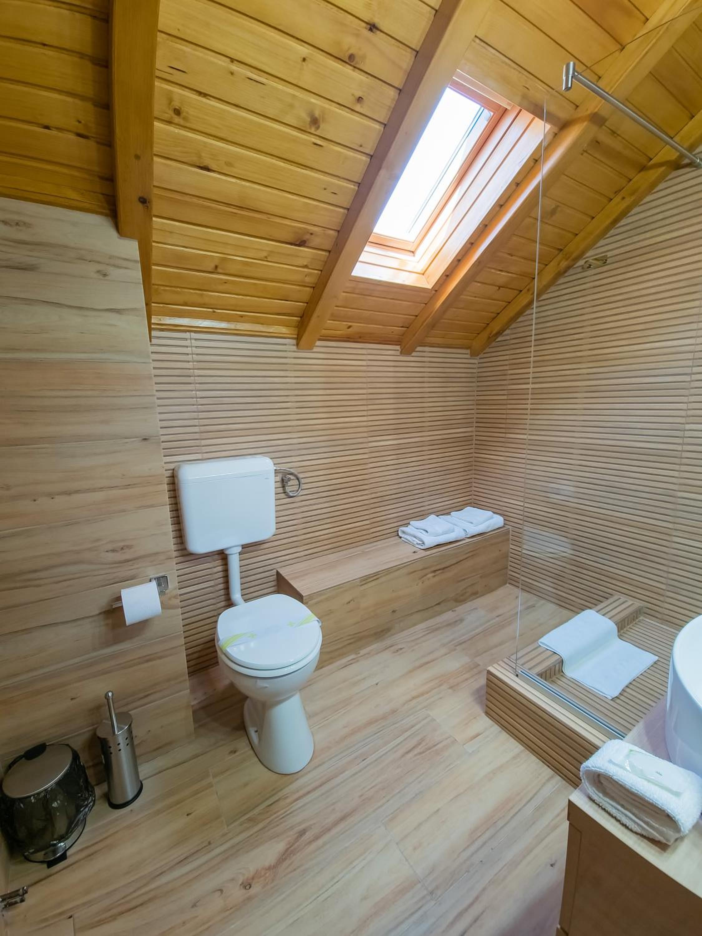 Double Room - Photo 2