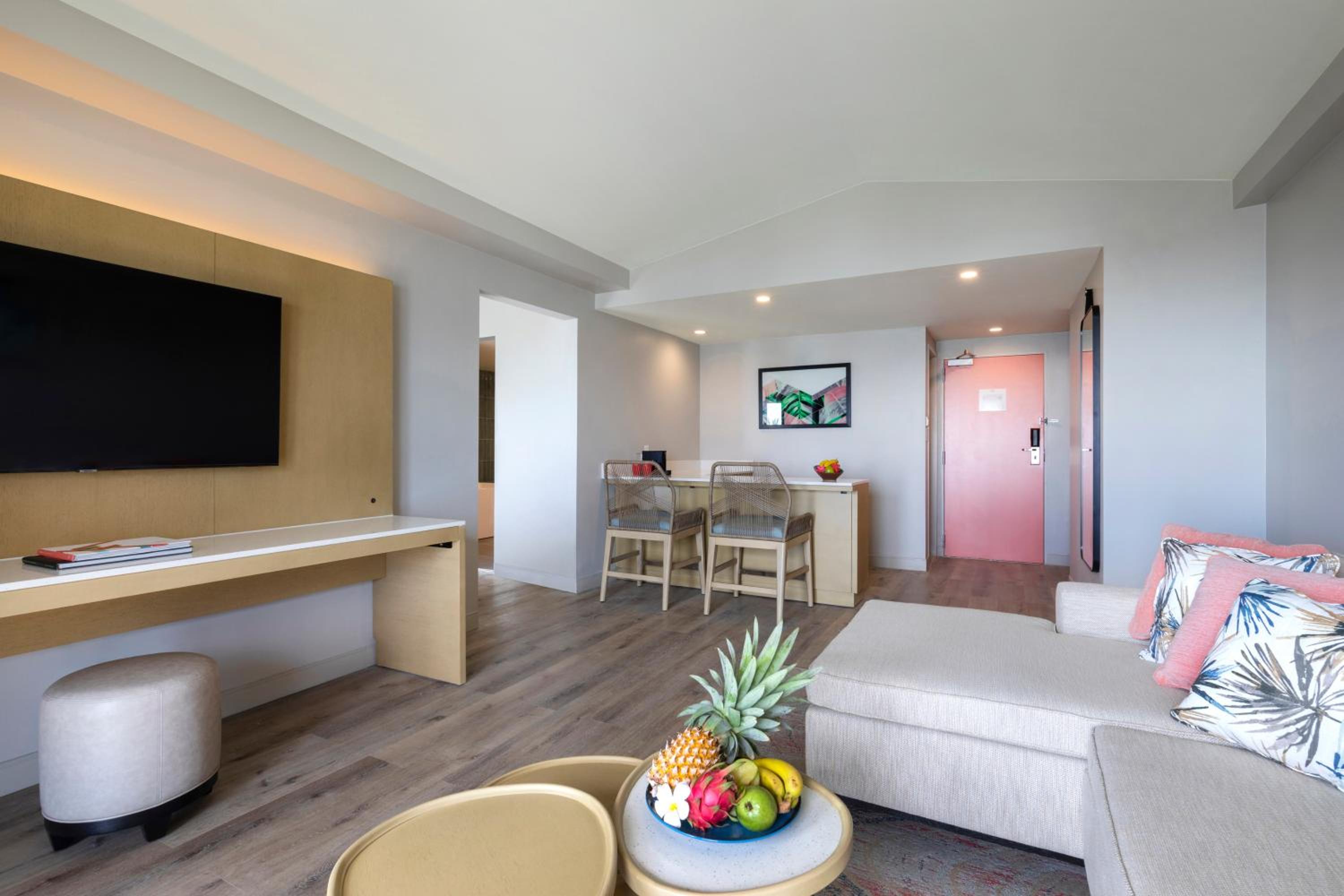 One Bedroom King Suite - Photo 3