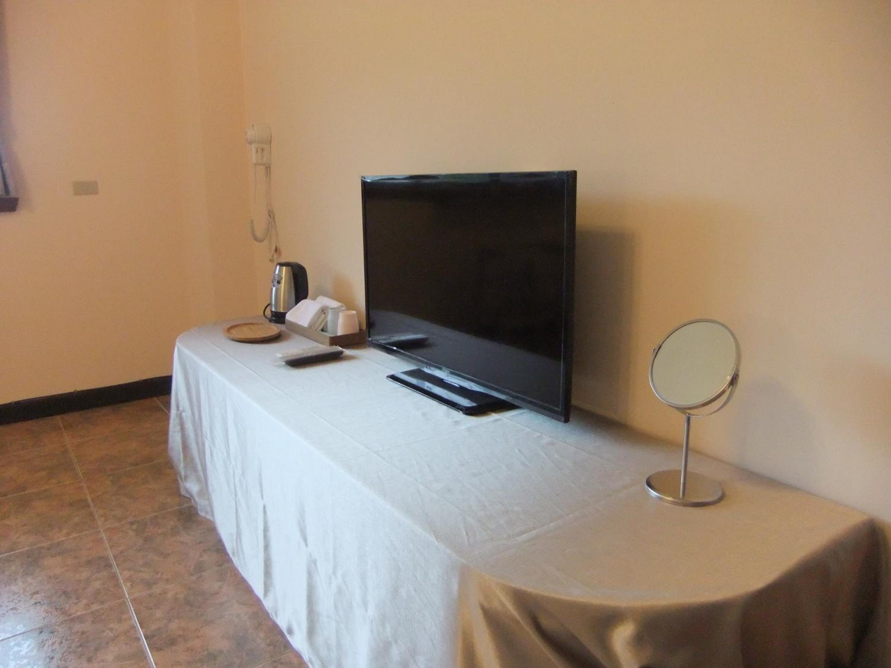 Comfort Double Room with Sea View and Shared Bathroom photo 3